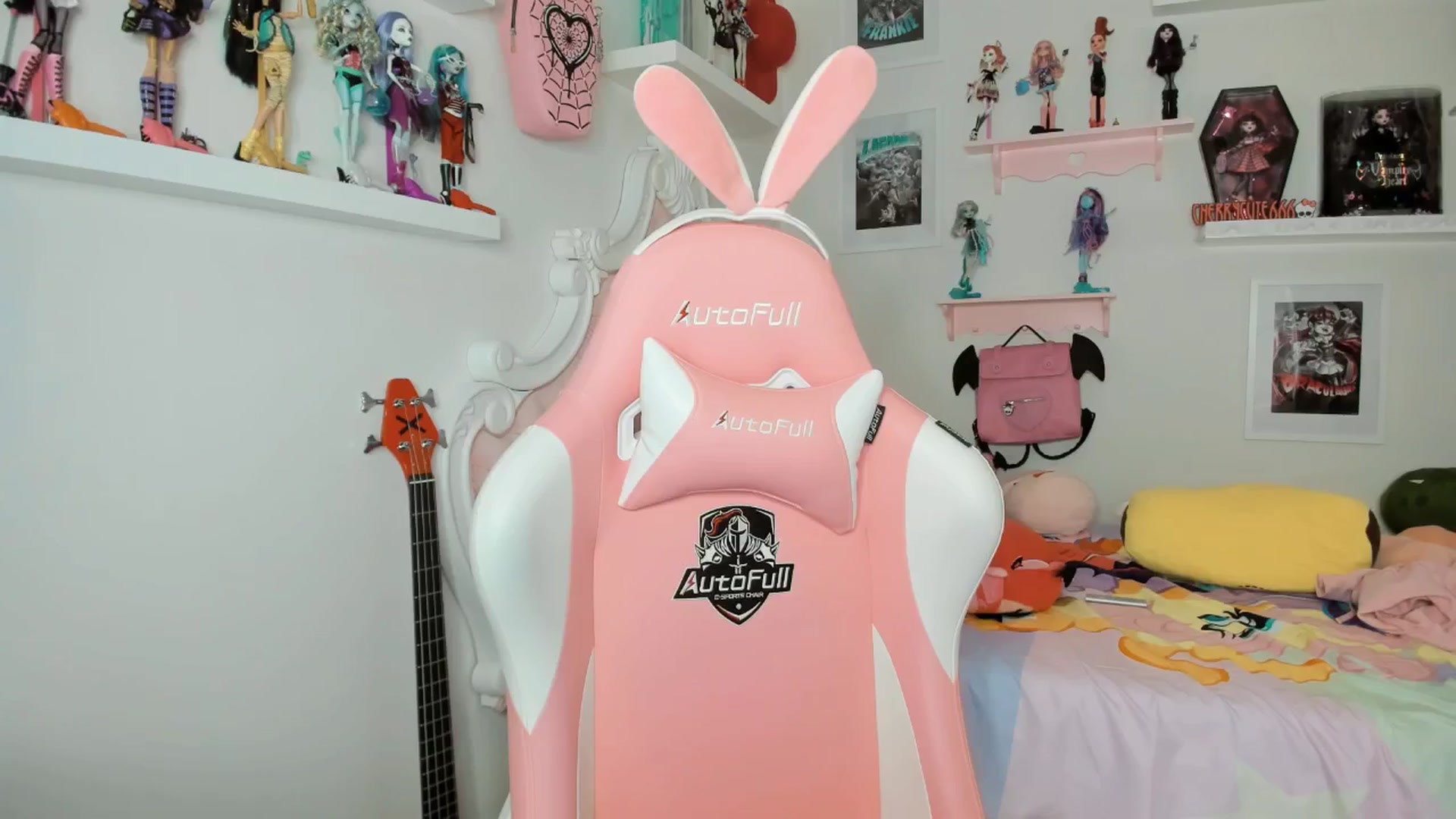 Gallery image thumbnail from Cherrycute666's myfreecams stream on, 03/16/2026, 05:12 image 2 of 20