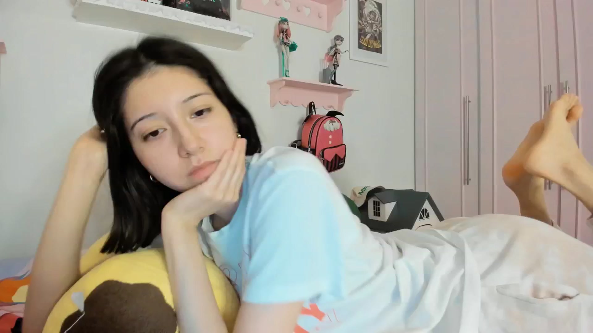 Gallery image thumbnail from Cherrycute666's myfreecams stream on, 03/16/2026, 05:42 image 5 of 20