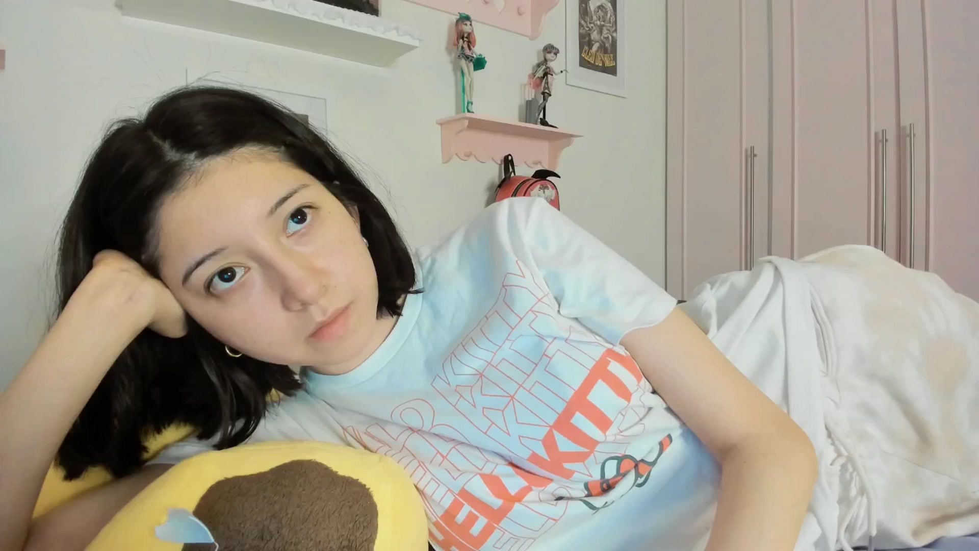 Gallery image thumbnail from Cherrycute666's myfreecams stream on, 03/16/2026, 05:42 image 17 of 20