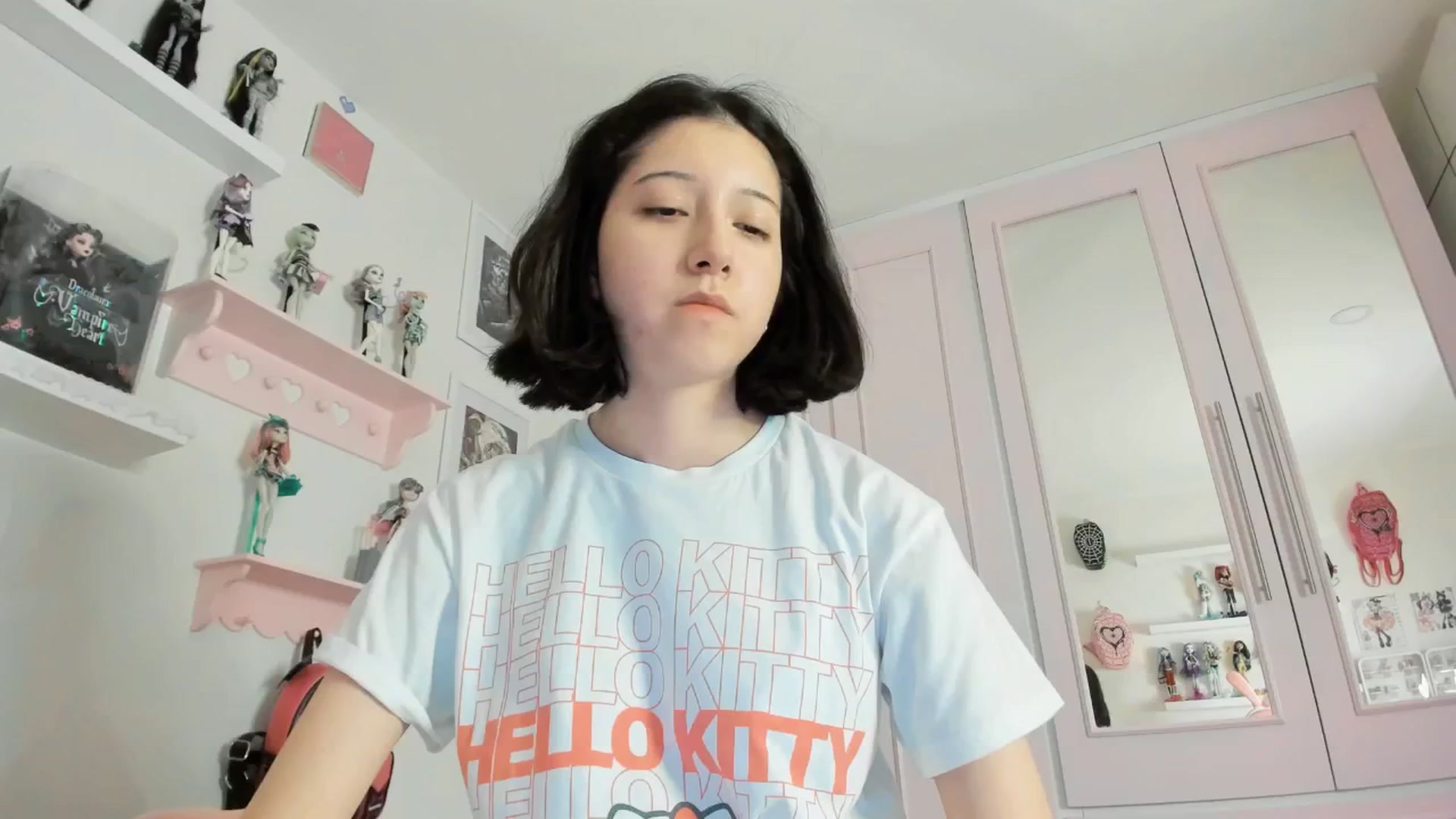 Gallery image thumbnail from Cherrycute666's myfreecams stream on, 03/16/2026, 05:42 image 11 of 20
