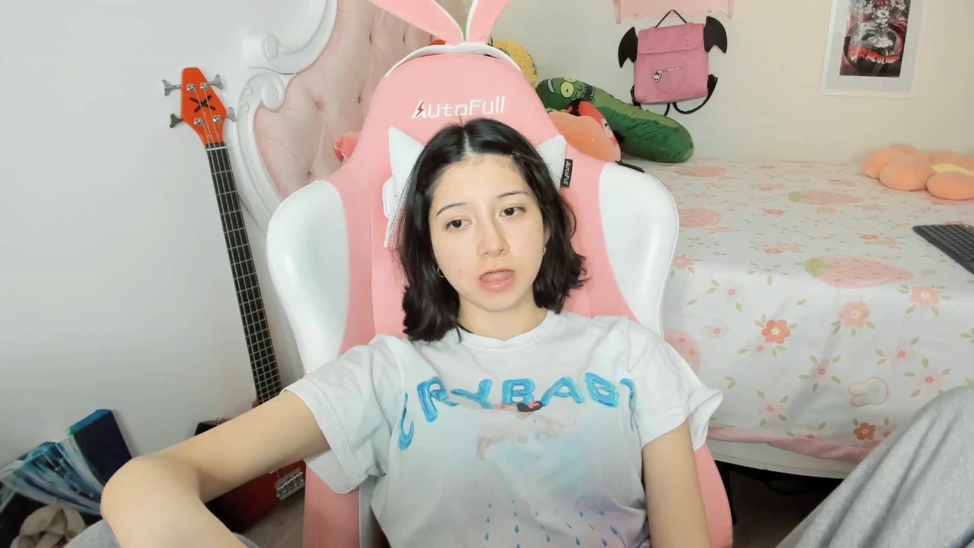 Gallery image thumbnail from Cherrycute666's myfreecams stream on, 03/18/2026, 05:35 image 1 of 20
