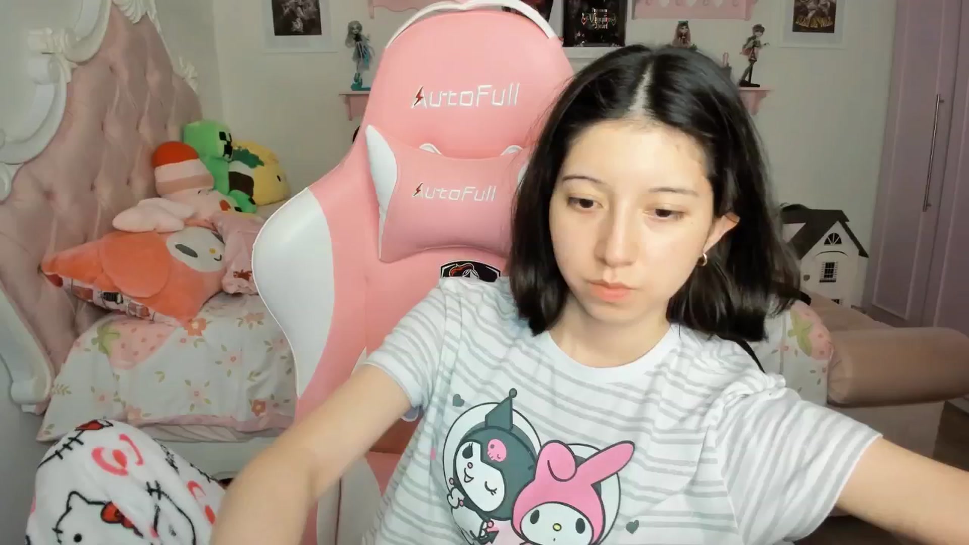 Gallery image thumbnail from Cherrycute666's myfreecams stream on, 03/19/2026, 05:06 image 20 of 20