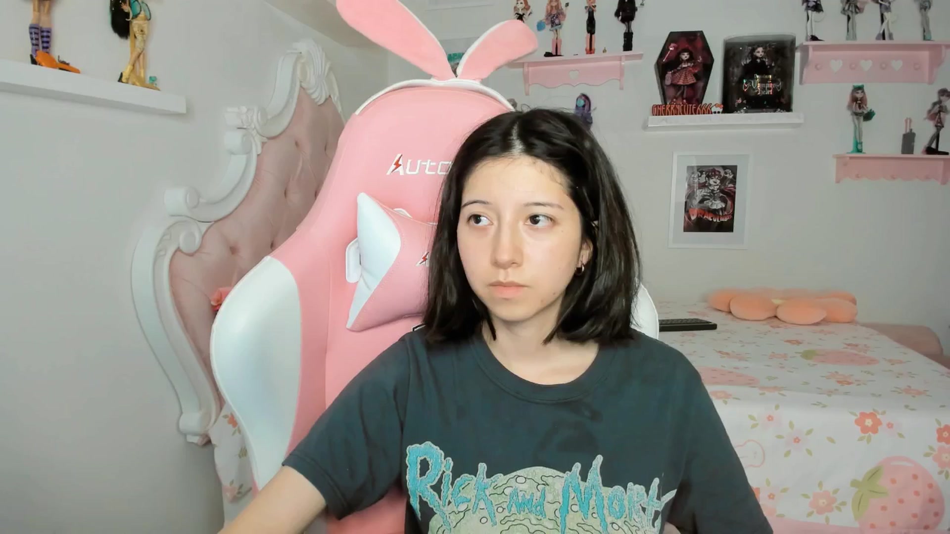 Gallery image thumbnail from Cherrycute666's myfreecams stream on, 03/24/2026, 05:00 image 9 of 20