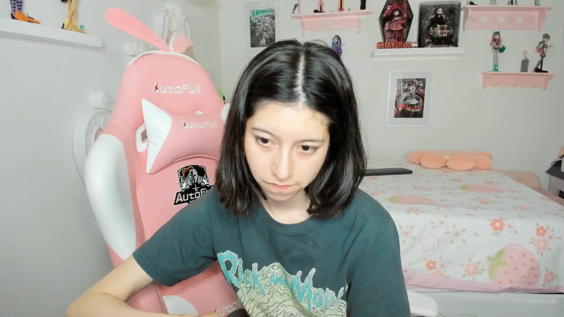 Gallery image thumbnail from Cherrycute666's myfreecams stream on, 03/24/2026, 05:00 image 1 of 20