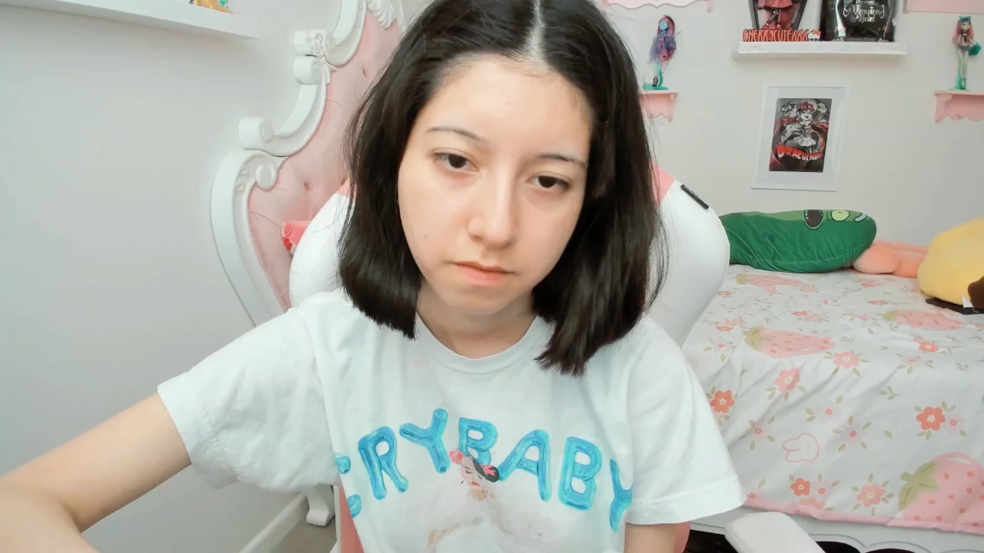 Gallery image thumbnail from Cherrycute666's myfreecams stream on, 03/26/2026, 23:08 image 7 of 20