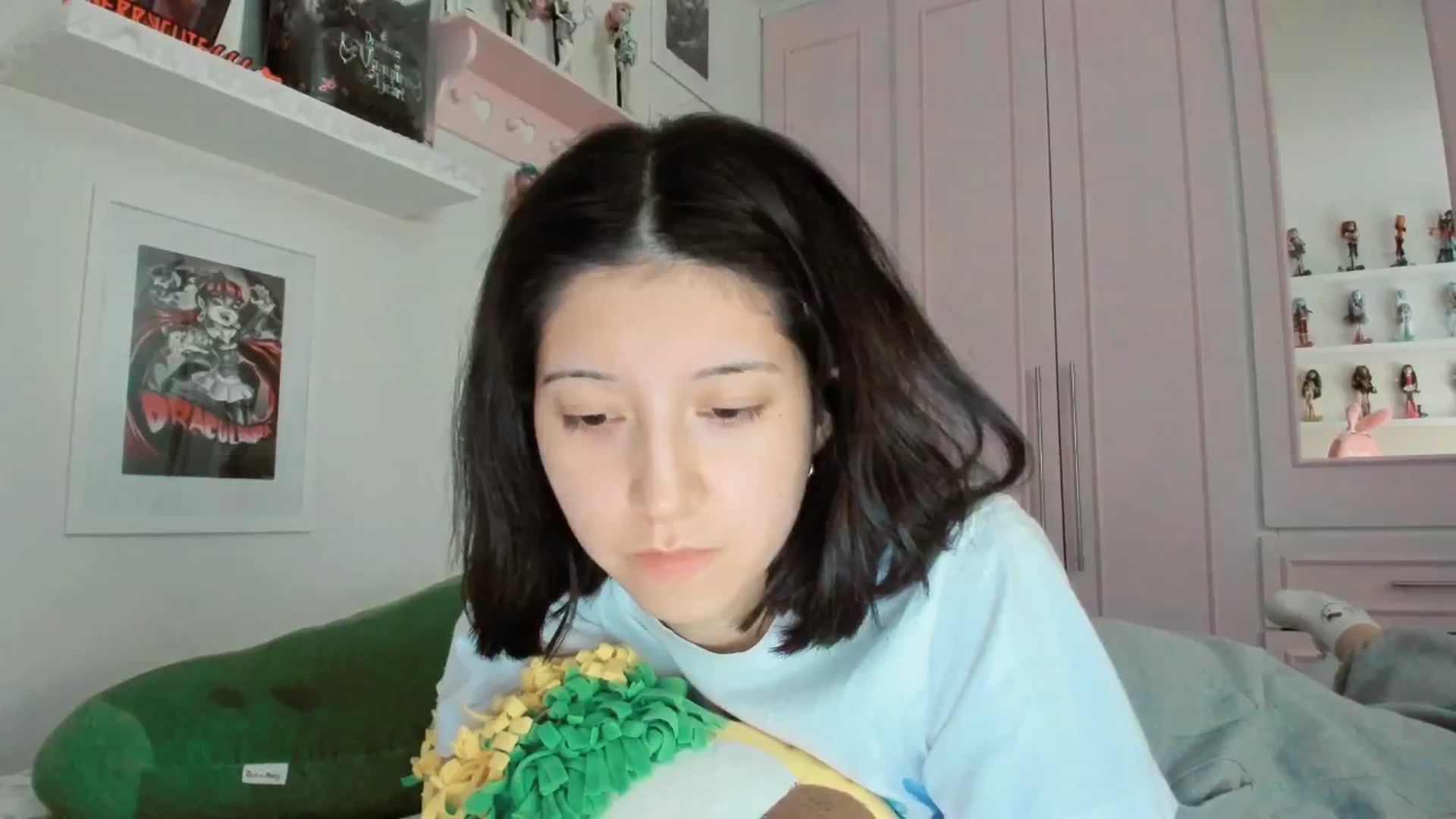 Gallery image thumbnail from Cherrycute666's myfreecams stream on, 03/27/2026, 01:39 image 2 of 20