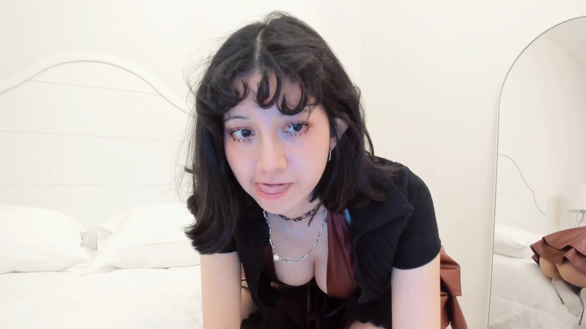 Gallery image thumbnail from Cherrycute666's myfreecams stream on, 04/12/2026, 02:57 image 6 of 20