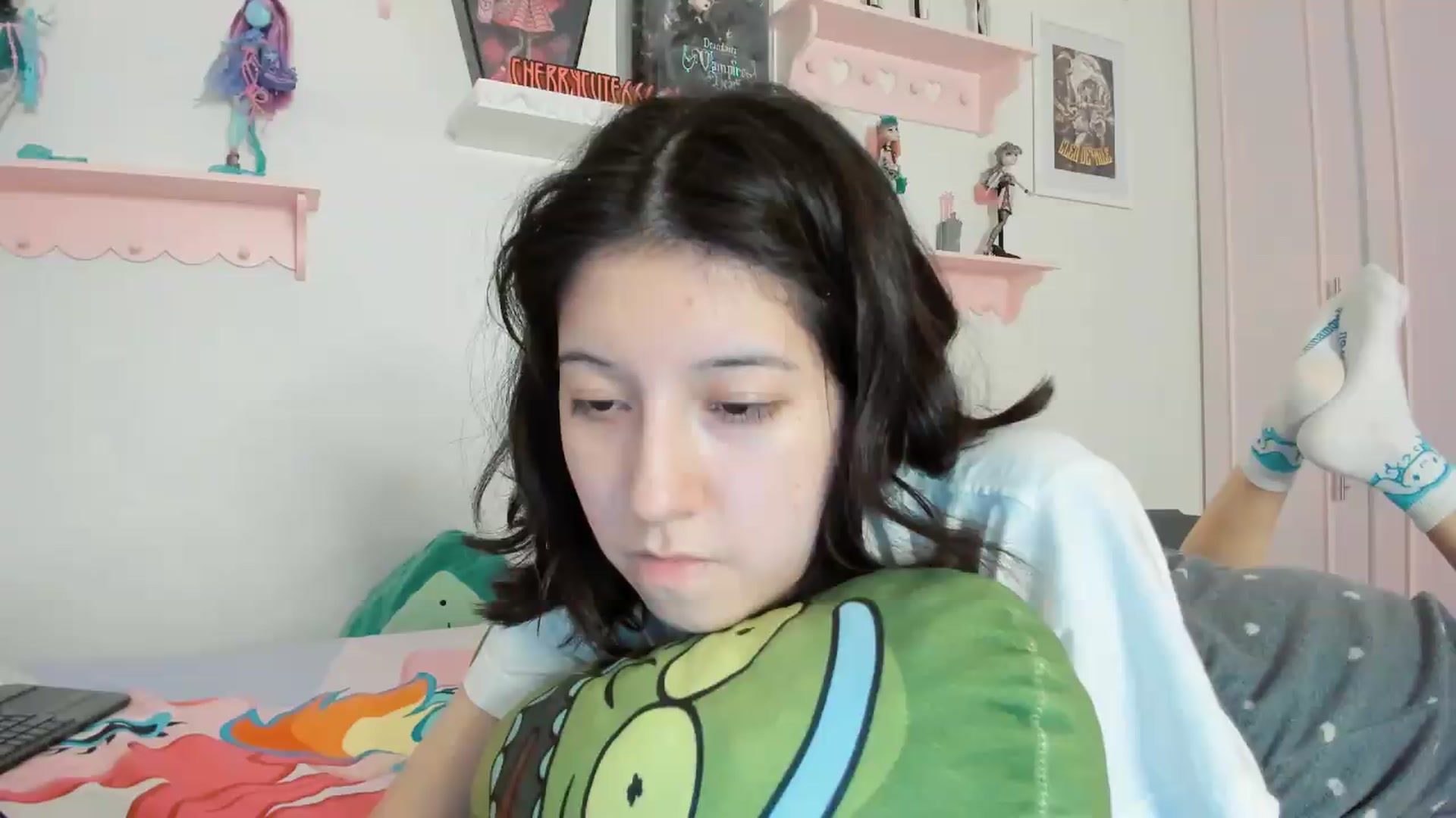 Gallery image thumbnail from Cherrycute666's myfreecams stream on, 04/22/2026, 05:30 image 1 of 20