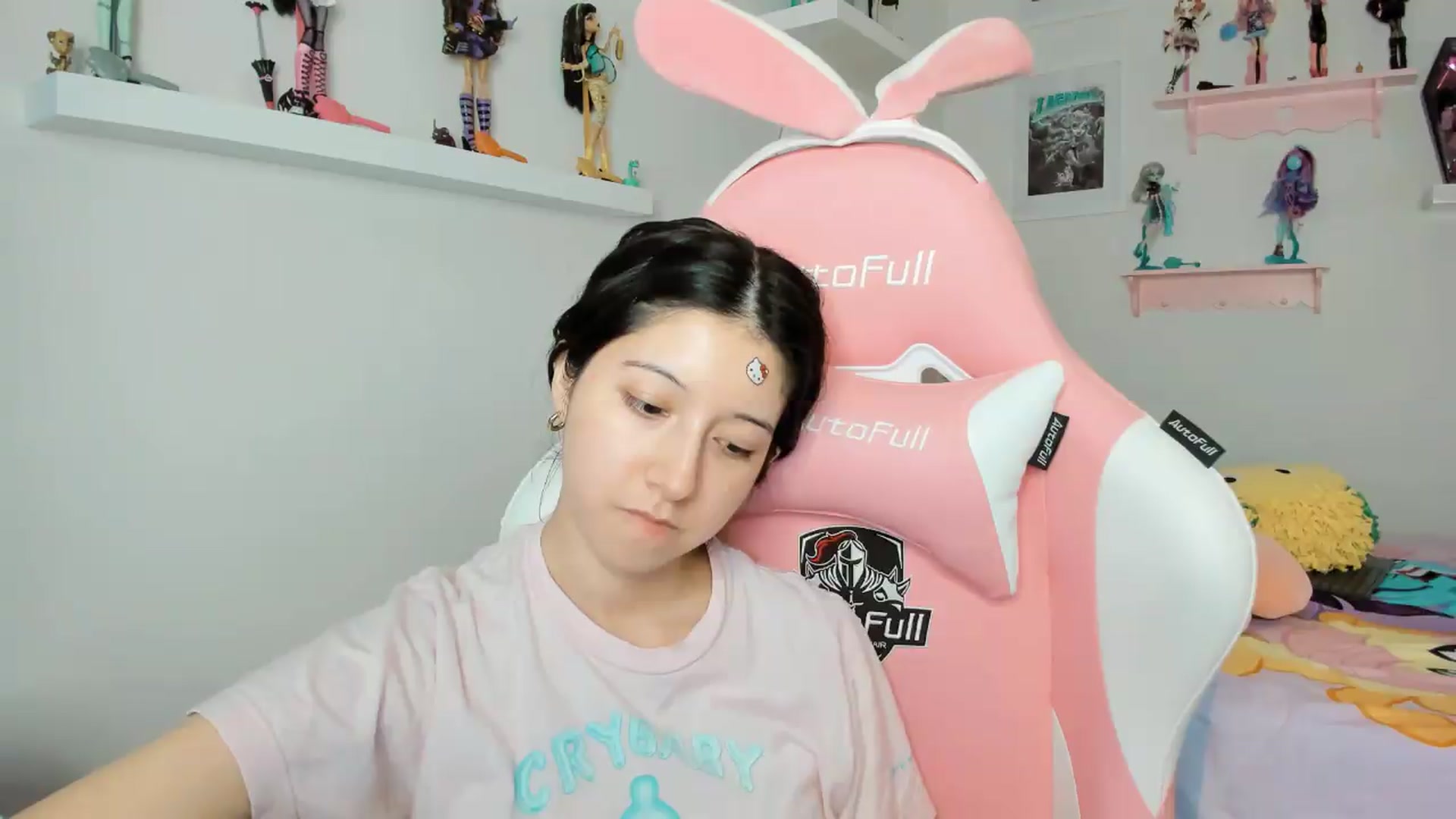 Gallery image thumbnail from Cherrycute666's myfreecams stream on, 04/23/2026, 06:53 image 10 of 20