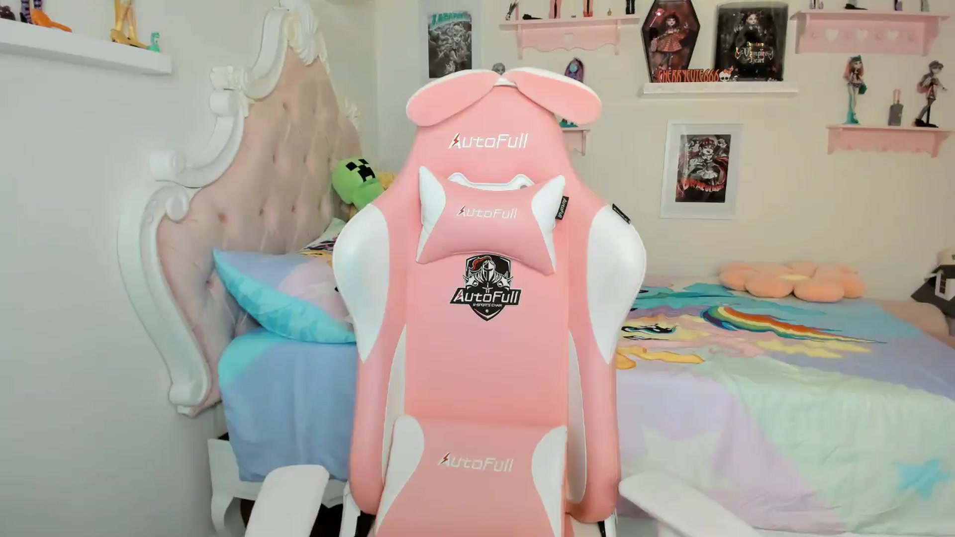 Gallery image thumbnail from Cherrycute666's myfreecams stream on, 04/24/2026, 04:01 image 11 of 20