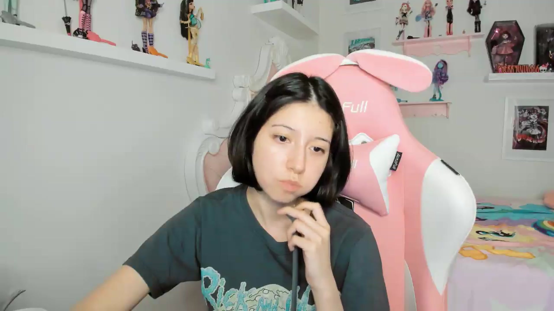 Gallery image thumbnail from Cherrycute666's myfreecams stream on, 04/24/2026, 06:53 image 8 of 20