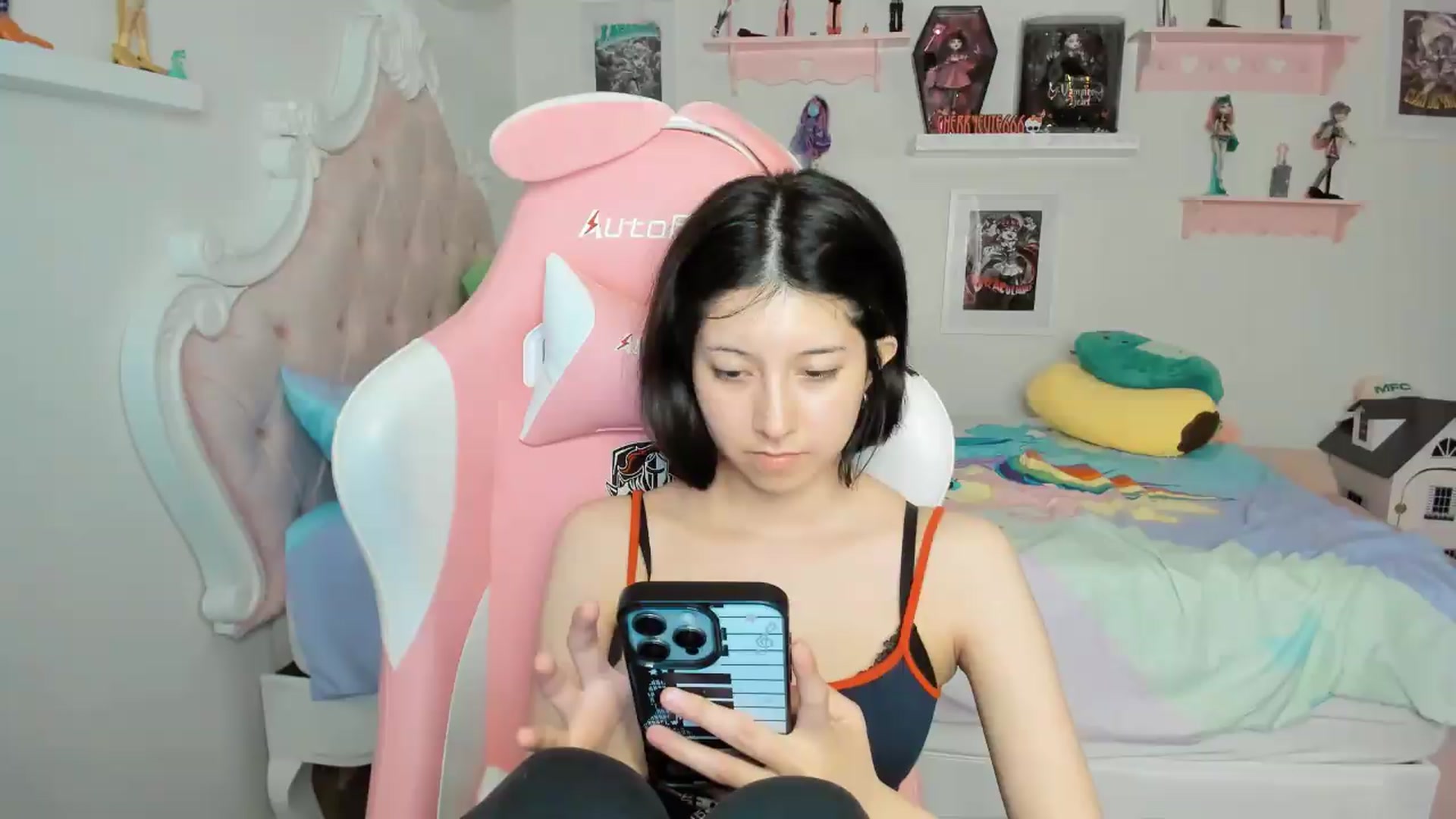 Gallery image thumbnail from Cherrycute666's myfreecams stream on, 04/29/2026, 07:39 image 20 of 20