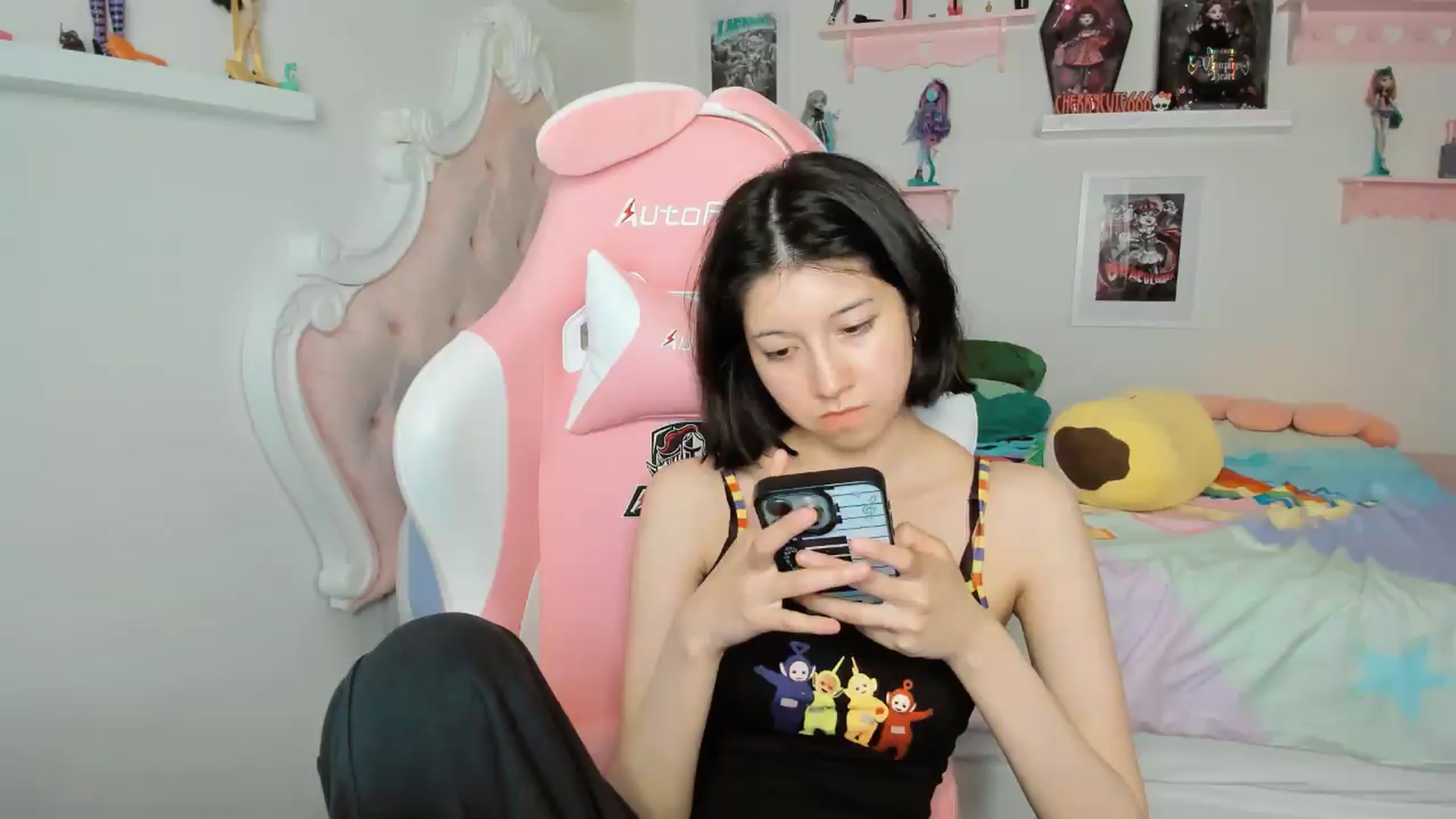 Gallery image thumbnail from Cherrycute666's myfreecams stream on, 05/02/2026, 09:12 image 16 of 20