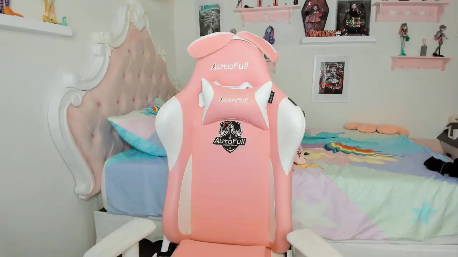 Gallery image thumbnail from Cherrycute666's myfreecams stream on, 05/02/2026, 09:12 image 4 of 20
