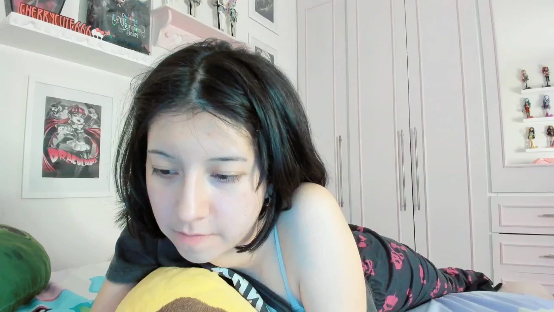 Gallery image thumbnail from Cherrycute666's myfreecams stream on, 05/03/2026, 09:14 image 8 of 20
