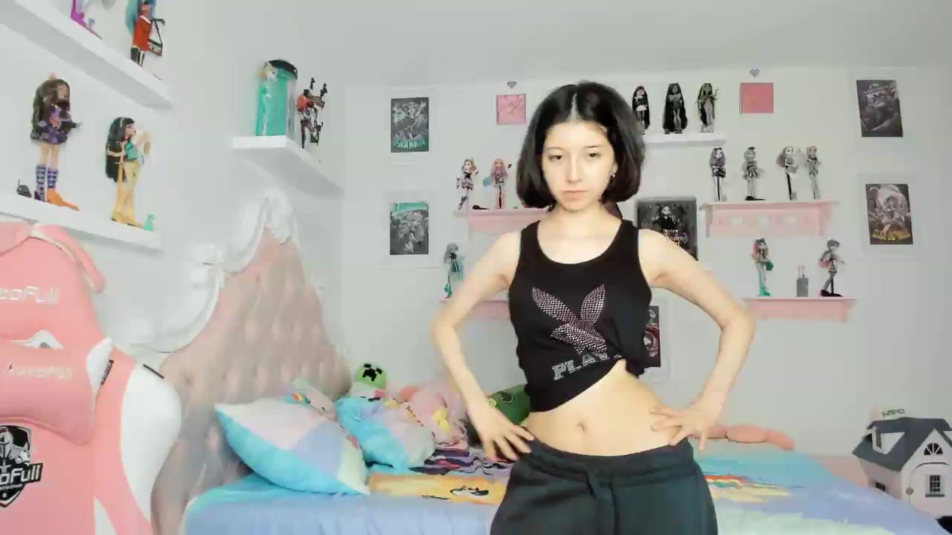 Gallery image thumbnail from Cherrycute666's myfreecams stream on, 05/05/2026, 06:16 image 6 of 20