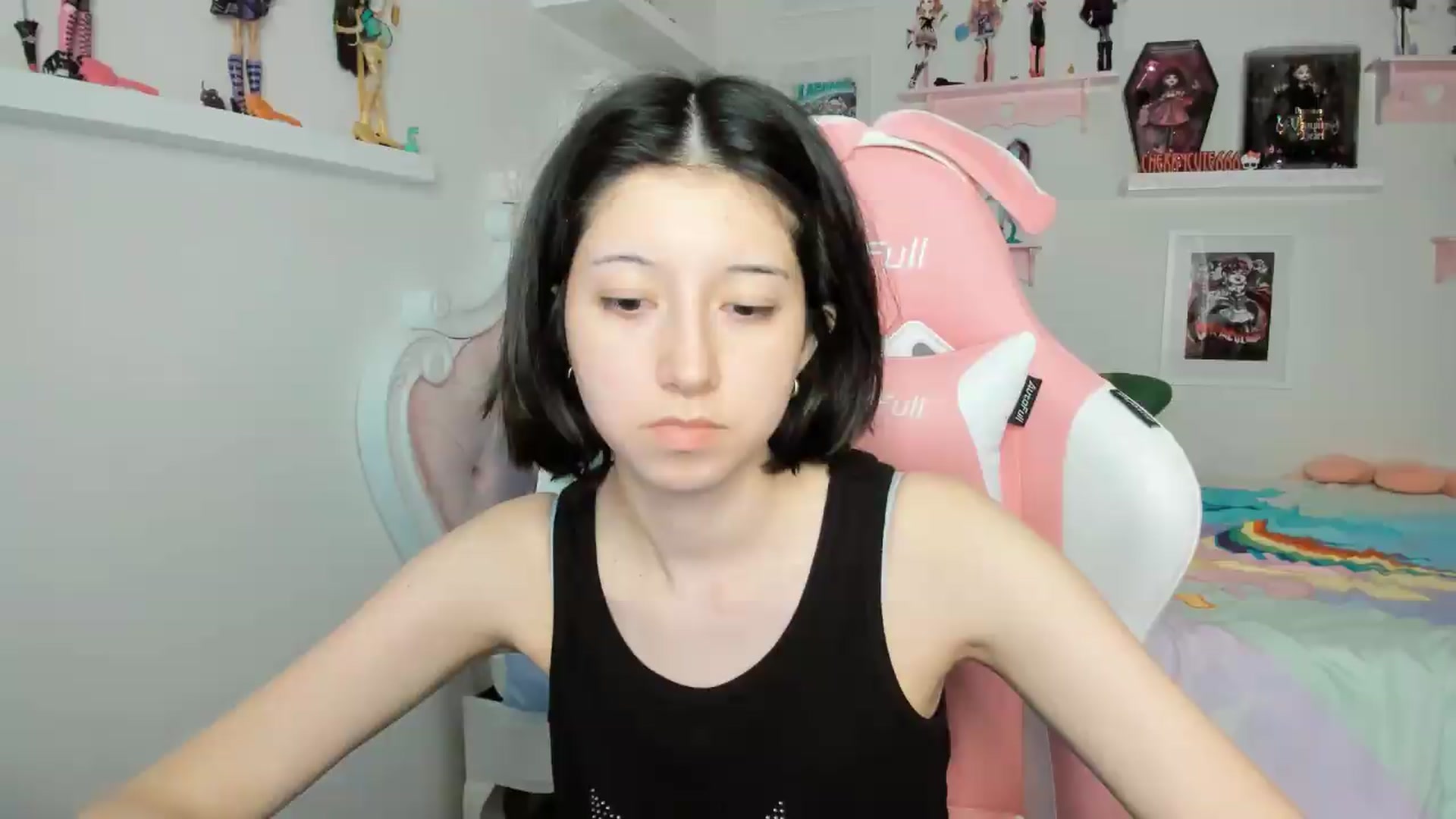 Gallery image thumbnail from Cherrycute666's myfreecams stream on, 05/05/2026, 06:16 image 3 of 20