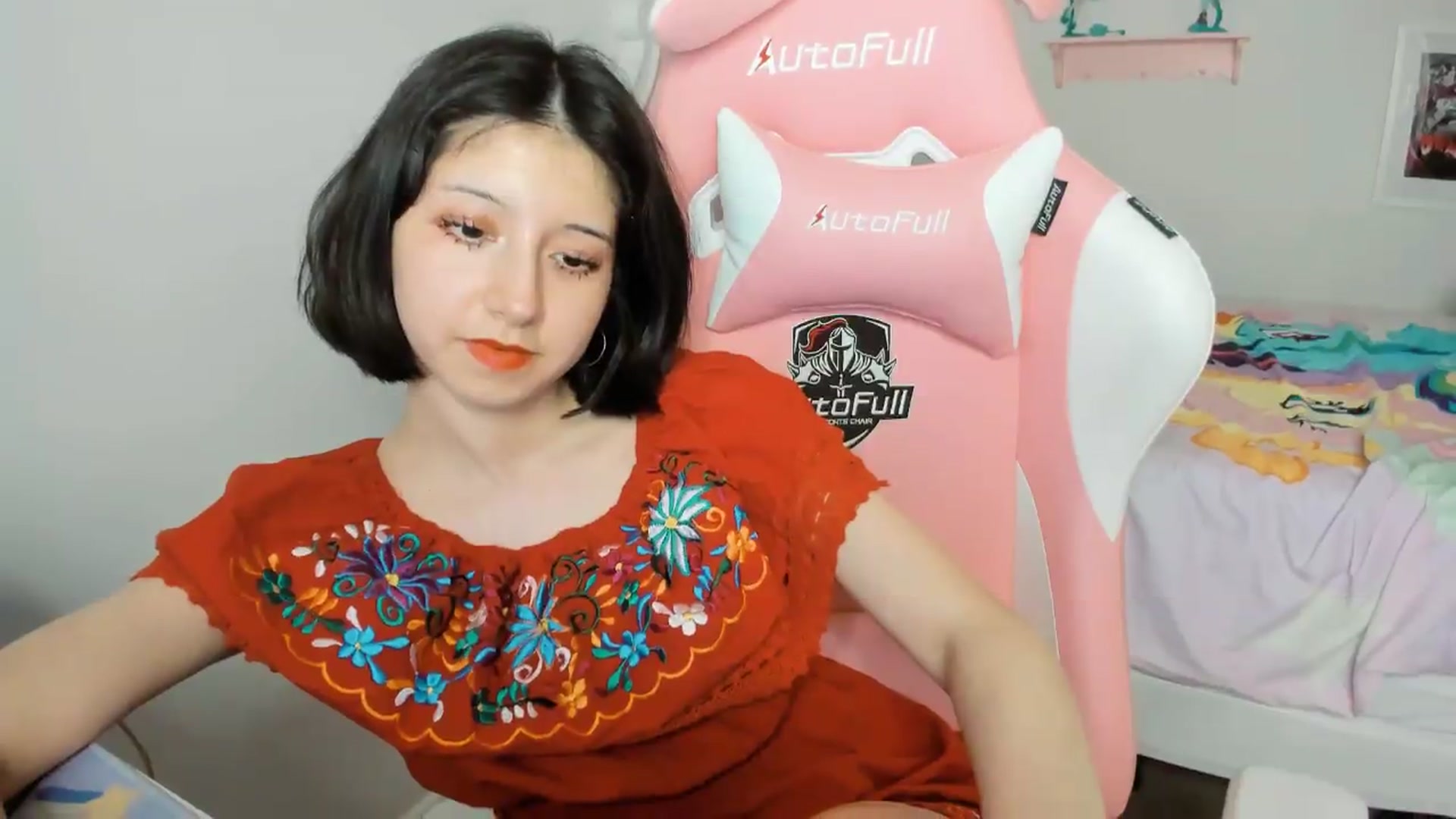 Gallery image thumbnail from Cherrycute666's myfreecams stream on, 05/06/2026, 07:23 image 10 of 20