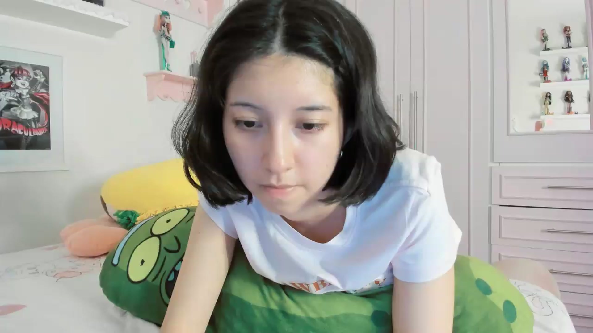 Gallery image thumbnail from Cherrycute666's myfreecams stream on, 05/08/2026, 06:26 image 18 of 20