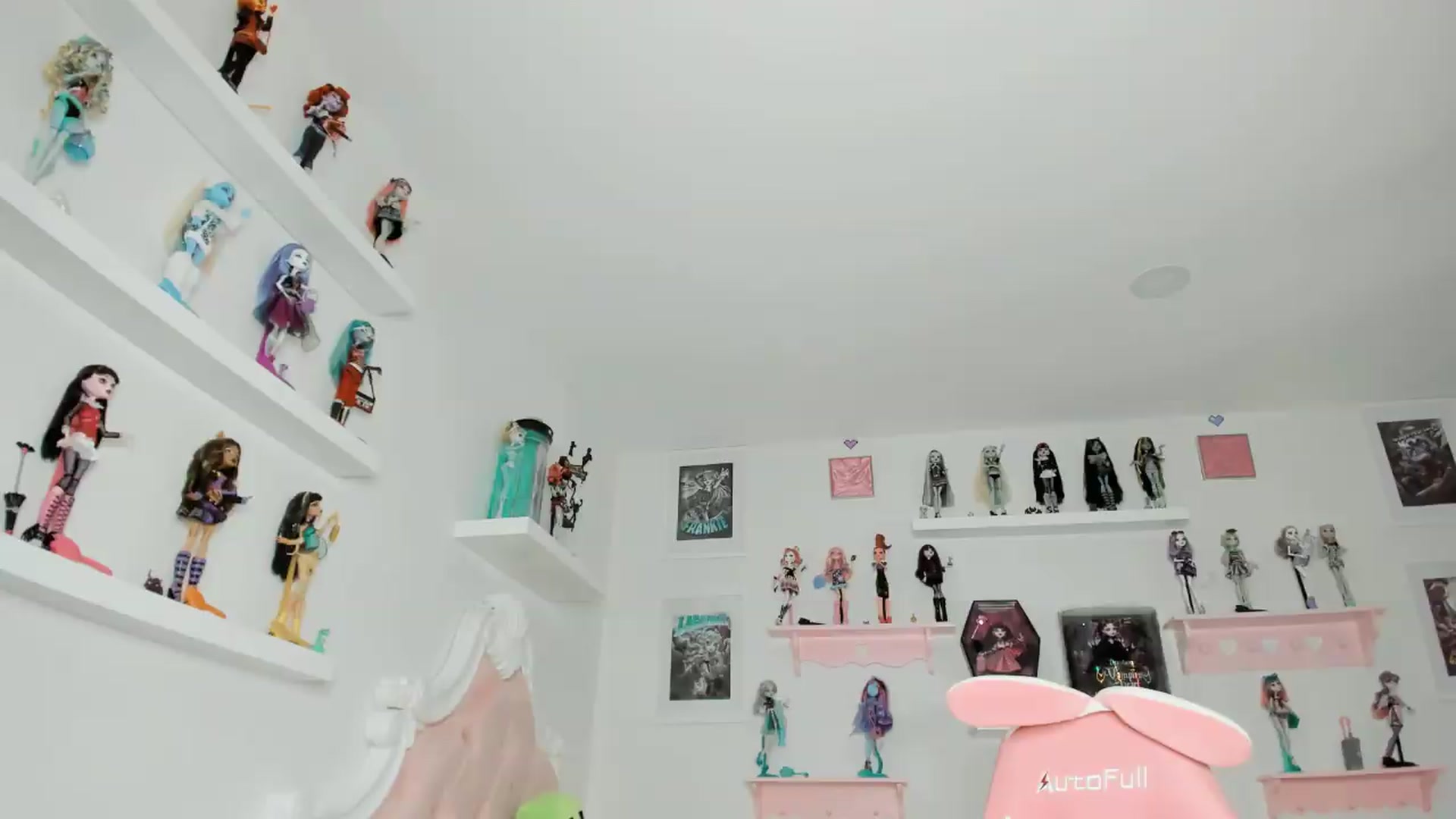 Gallery image thumbnail from Cherrycute666's myfreecams stream on, 05/09/2026, 02:46 image 7 of 20