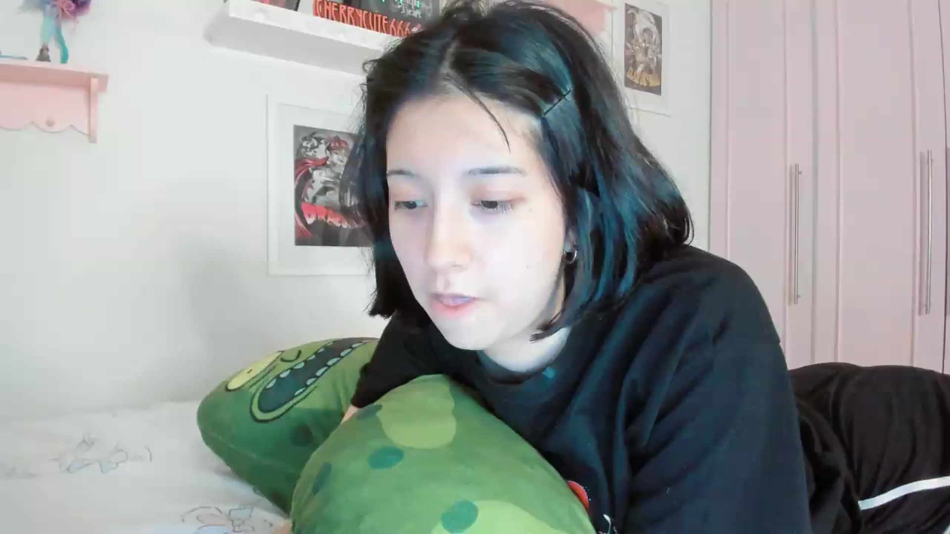 Gallery image thumbnail from Cherrycute666's myfreecams stream on, 05/10/2026, 03:06 image 12 of 20