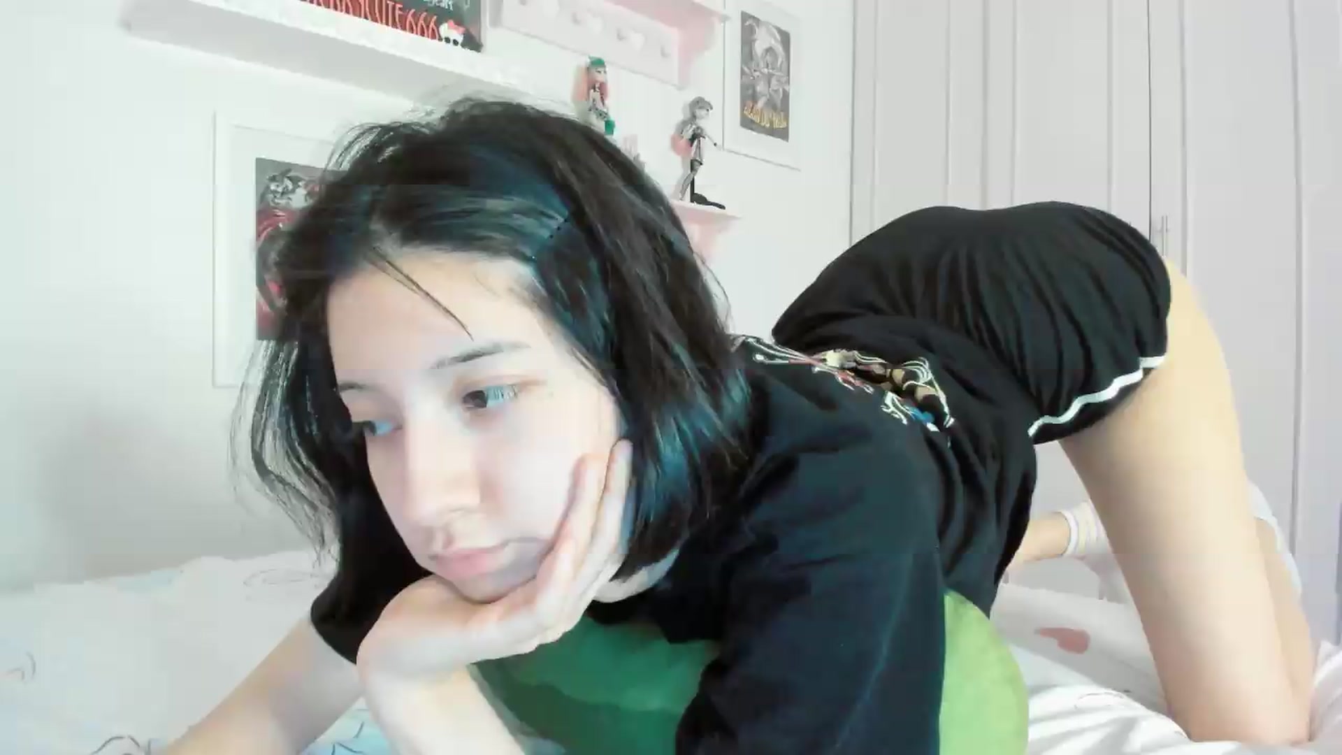 Gallery image thumbnail from Cherrycute666's myfreecams stream on, 05/10/2026, 03:06 image 13 of 20