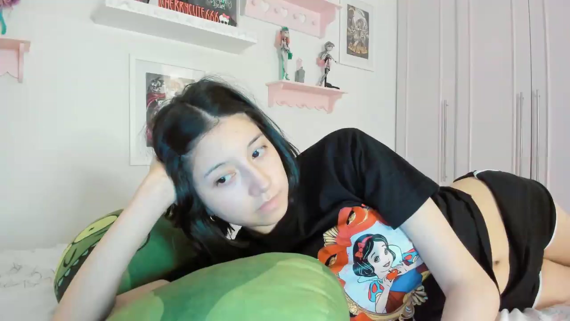 Gallery image thumbnail from Cherrycute666's myfreecams stream on, 05/10/2026, 03:06 image 14 of 20