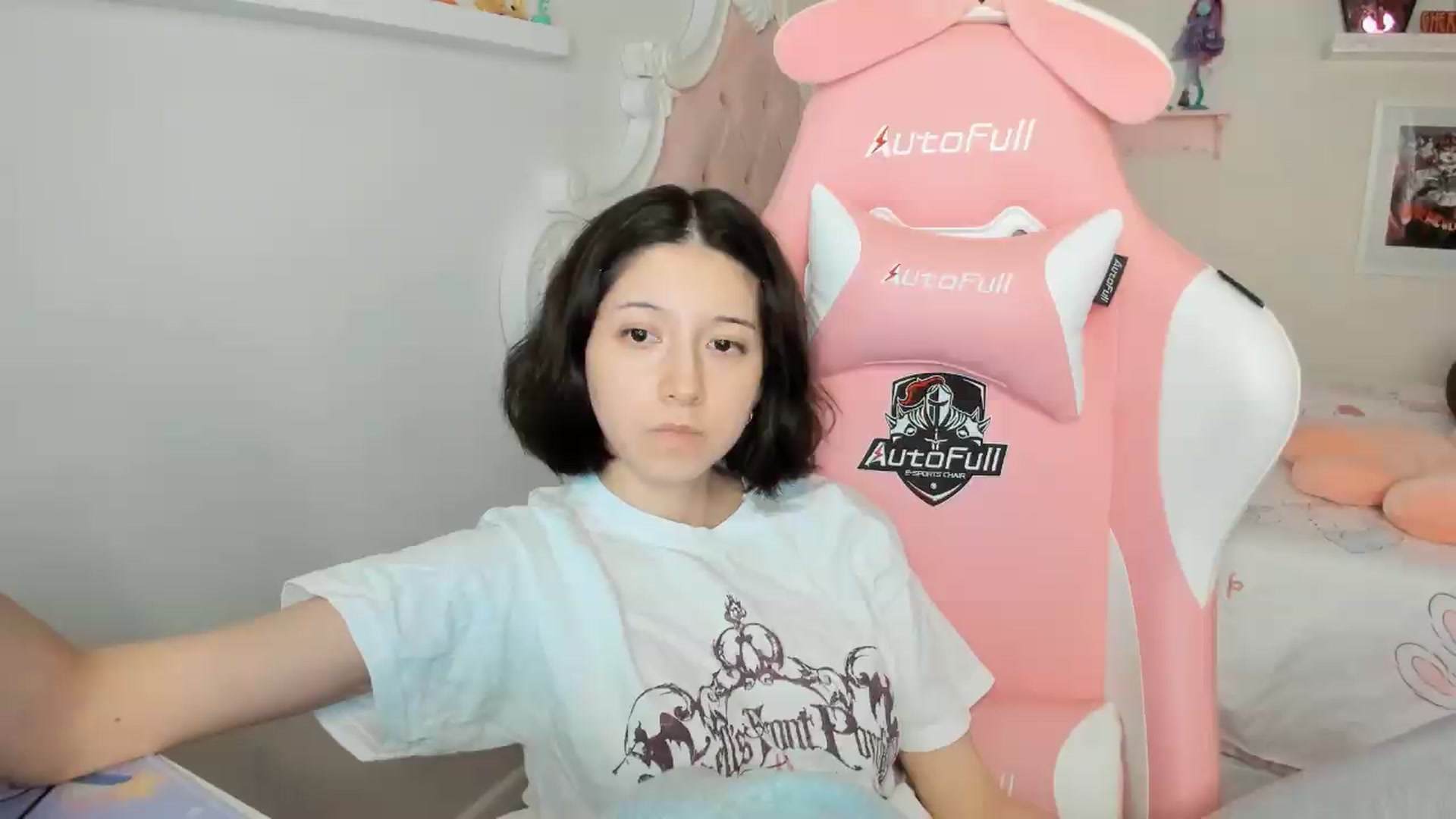Gallery image thumbnail from Cherrycute666's myfreecams stream on, 05/10/2026, 08:50 image 8 of 20
