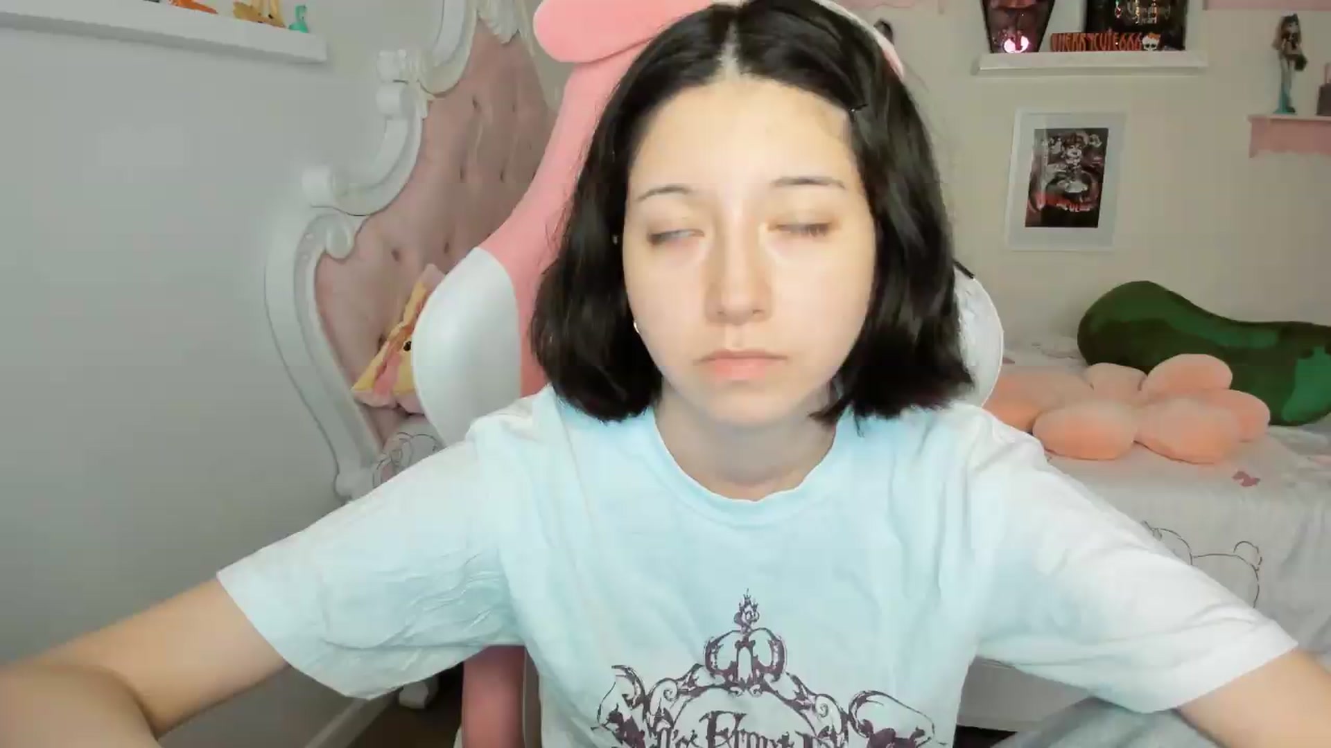 Gallery image thumbnail from Cherrycute666's myfreecams stream on, 05/10/2026, 08:50 image 20 of 20