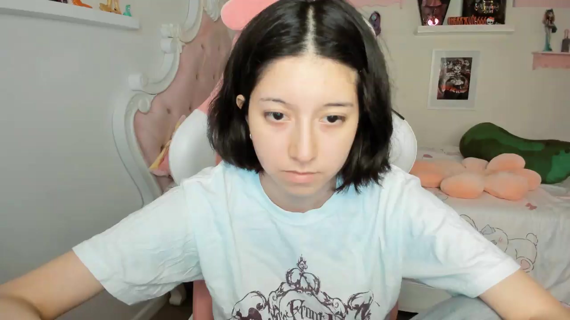 Gallery image thumbnail from Cherrycute666's myfreecams stream on, 05/10/2026, 08:50 image 16 of 20