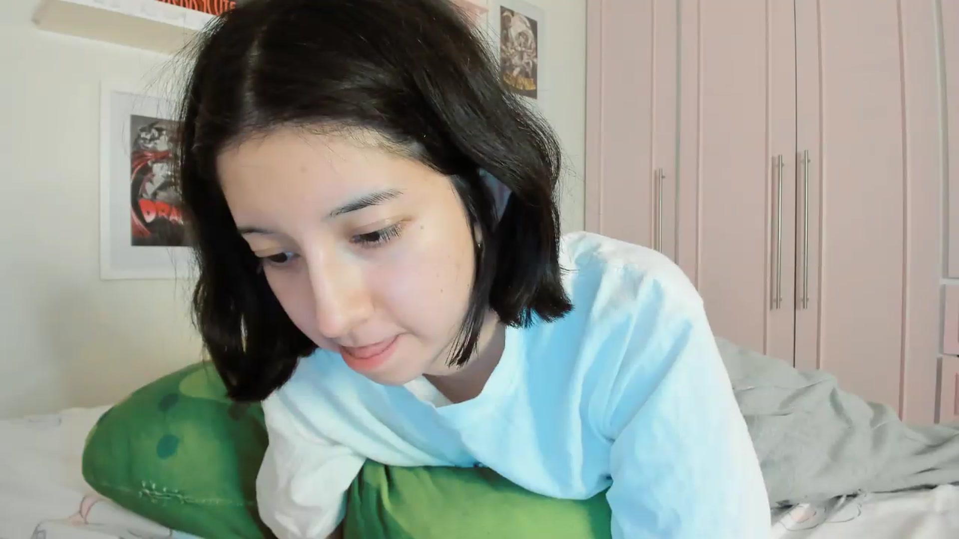 Gallery image thumbnail from Cherrycute666's myfreecams stream on, 05/11/2026, 06:34 image 14 of 20