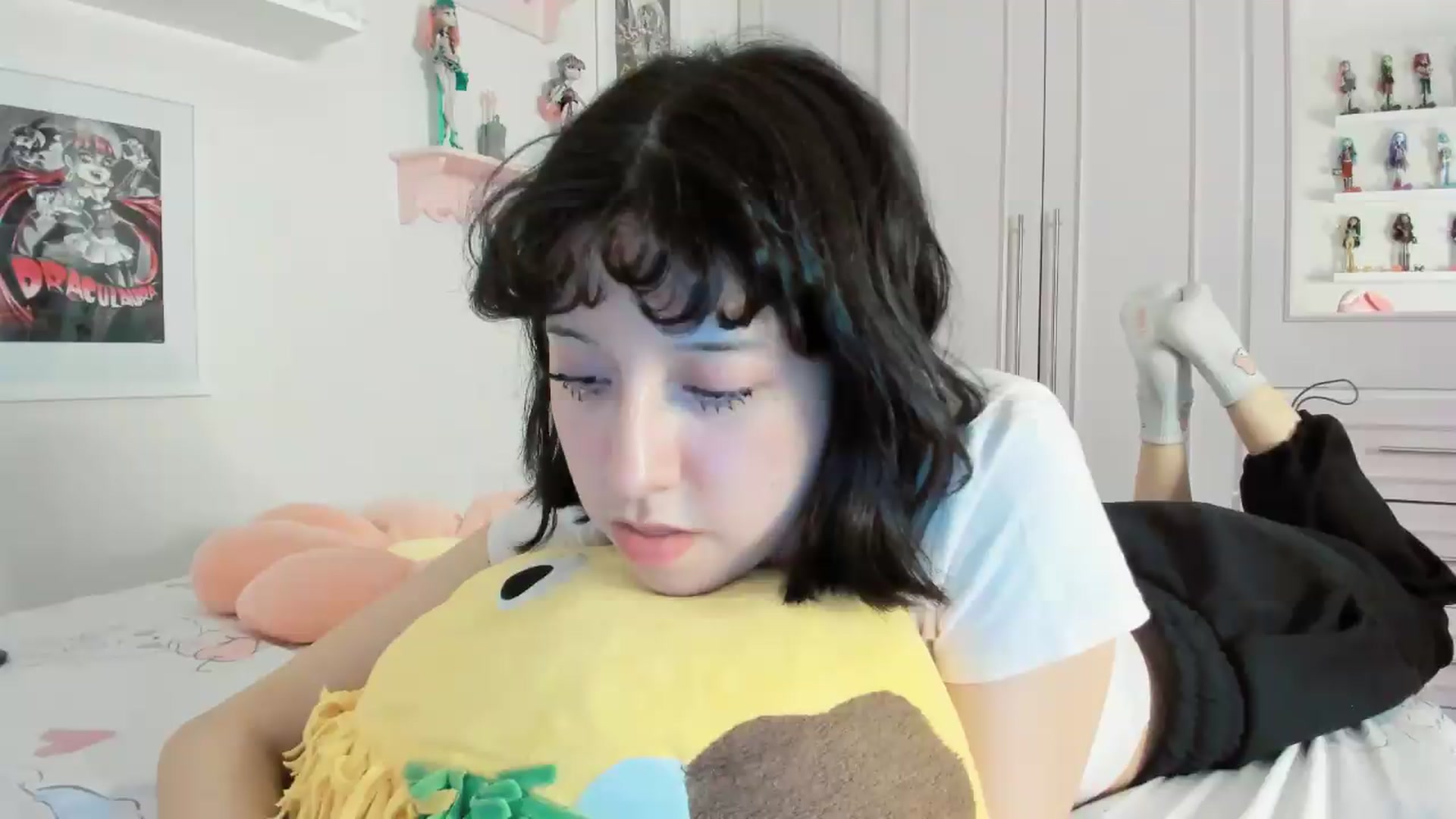Gallery image thumbnail from Cherrycute666's myfreecams stream on, 05/14/2026, 05:34 image 20 of 20