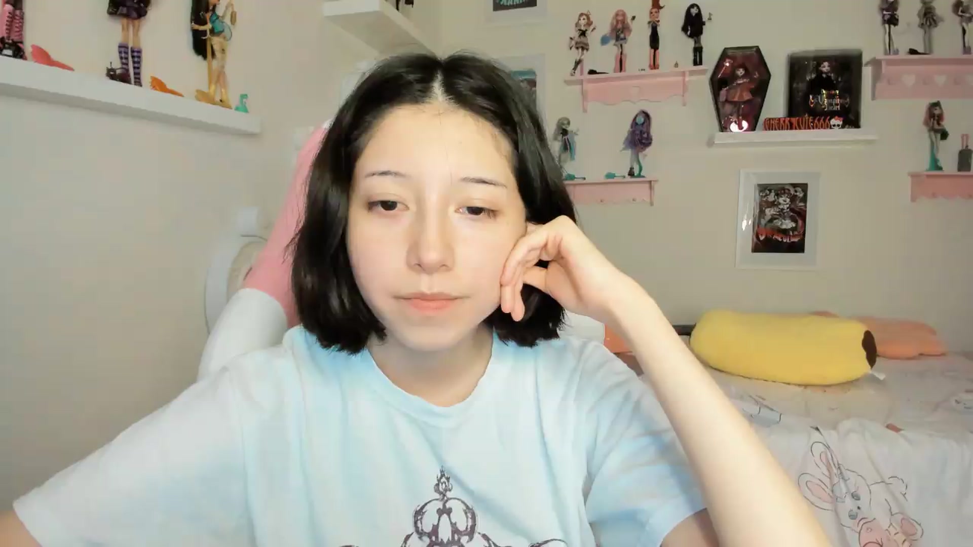 Gallery image thumbnail from Cherrycute666's myfreecams stream on, 05/16/2026, 05:28 image 5 of 20