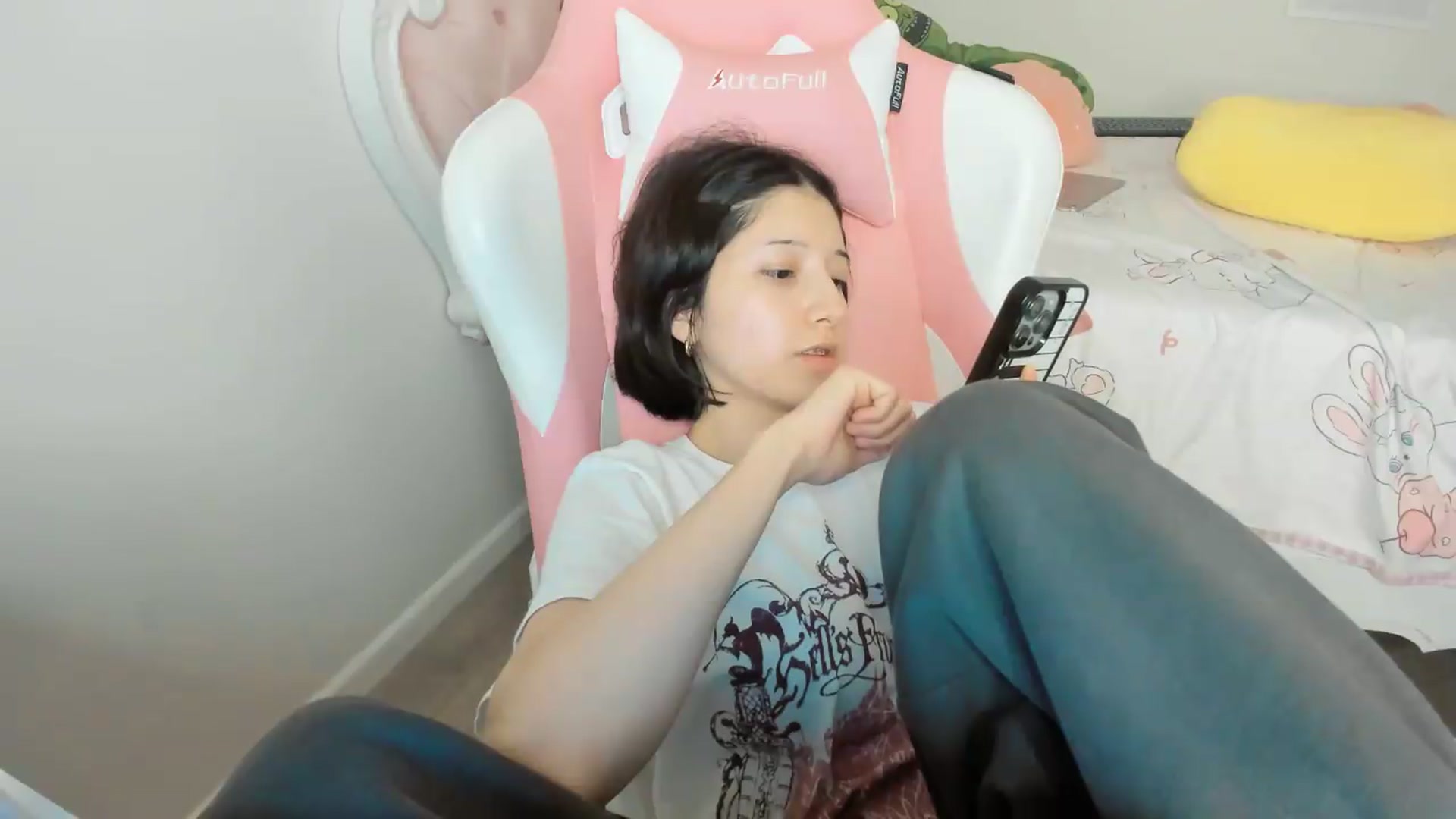 Gallery image thumbnail from Cherrycute666's myfreecams stream on, 05/16/2026, 08:41 image 10 of 20
