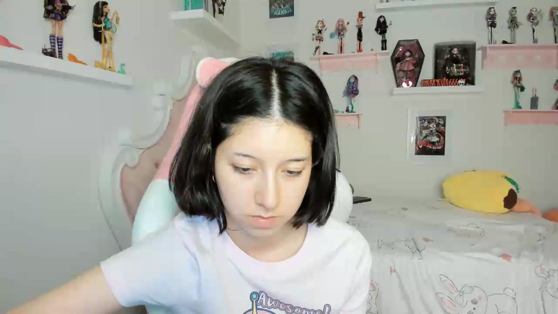Gallery image thumbnail from Cherrycute666's myfreecams stream on, 05/18/2026, 05:49 image 20 of 20