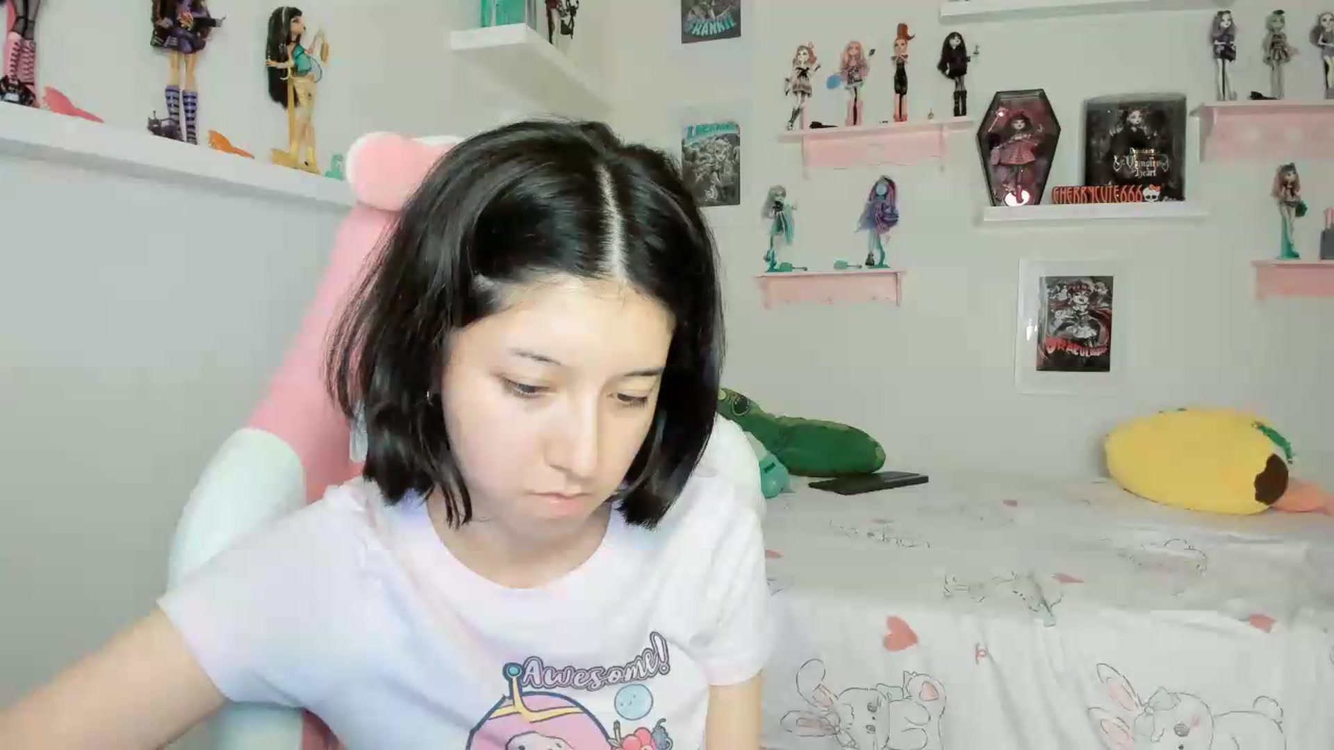 Gallery image thumbnail from Cherrycute666's myfreecams stream on, 05/18/2026, 06:26 image 4 of 20