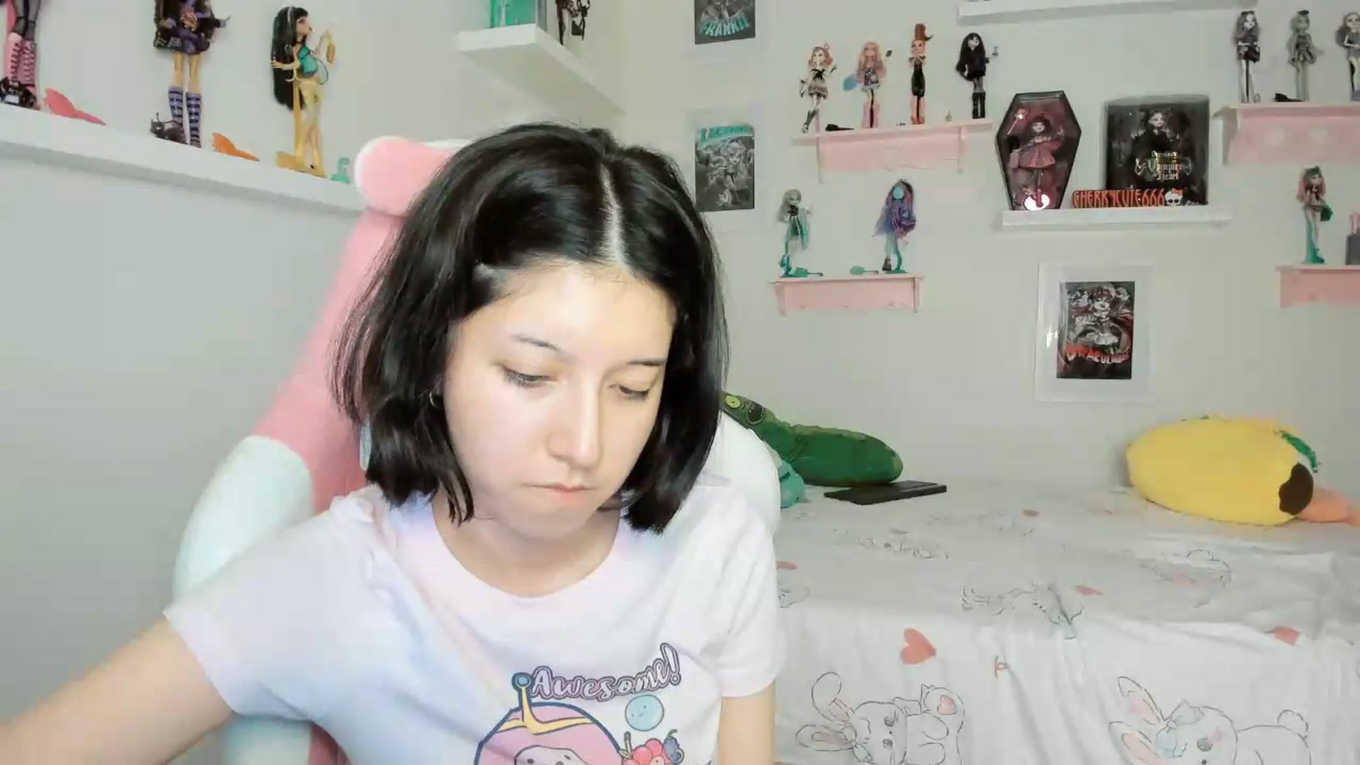 Gallery image thumbnail from Cherrycute666's myfreecams stream on, 05/18/2026, 06:26 image 5 of 20