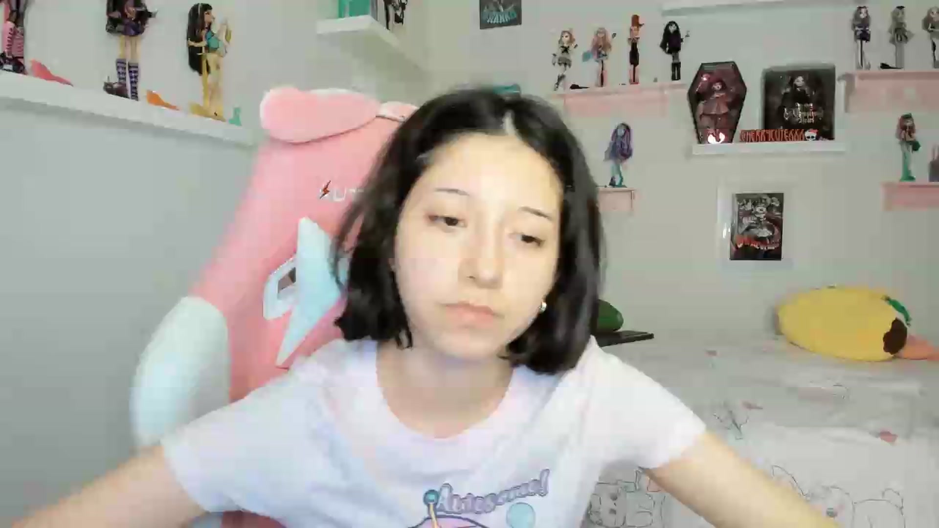 Gallery image thumbnail from Cherrycute666's myfreecams stream on, 05/18/2026, 06:26 image 6 of 20