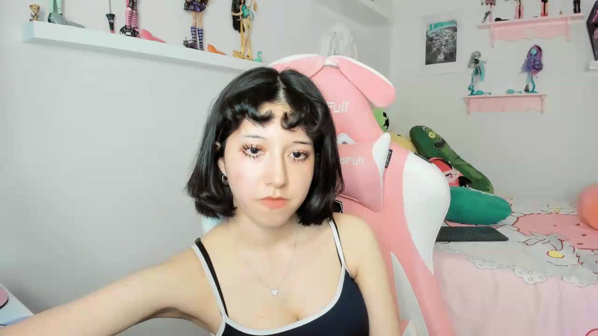 Gallery image thumbnail from Cherrycute666's myfreecams stream on, 05/22/2026, 03:29 image 8 of 20