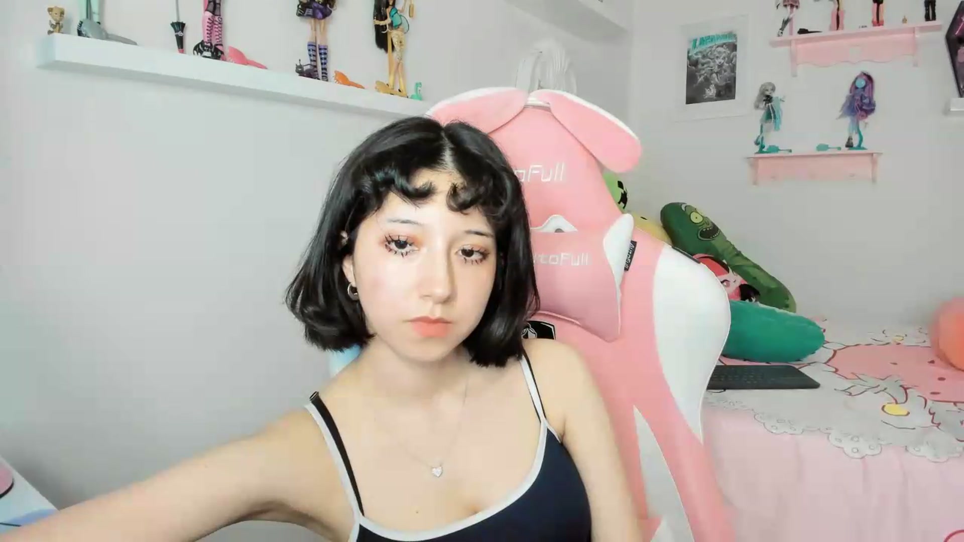Gallery image thumbnail from Cherrycute666's myfreecams stream on, 05/22/2026, 03:29 image 10 of 20