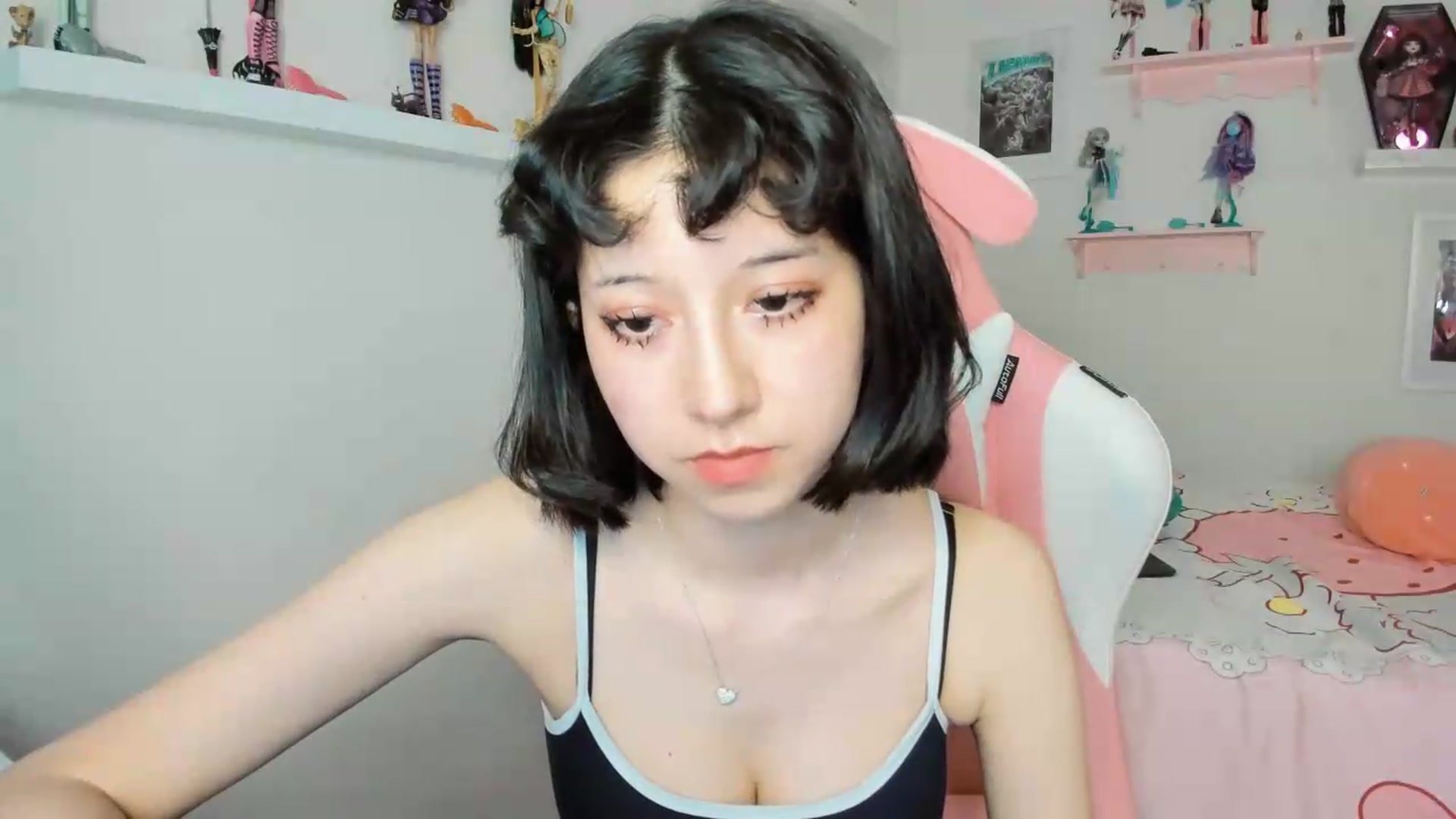 Gallery image thumbnail from Cherrycute666's myfreecams stream on, 05/22/2026, 03:29 image 3 of 20