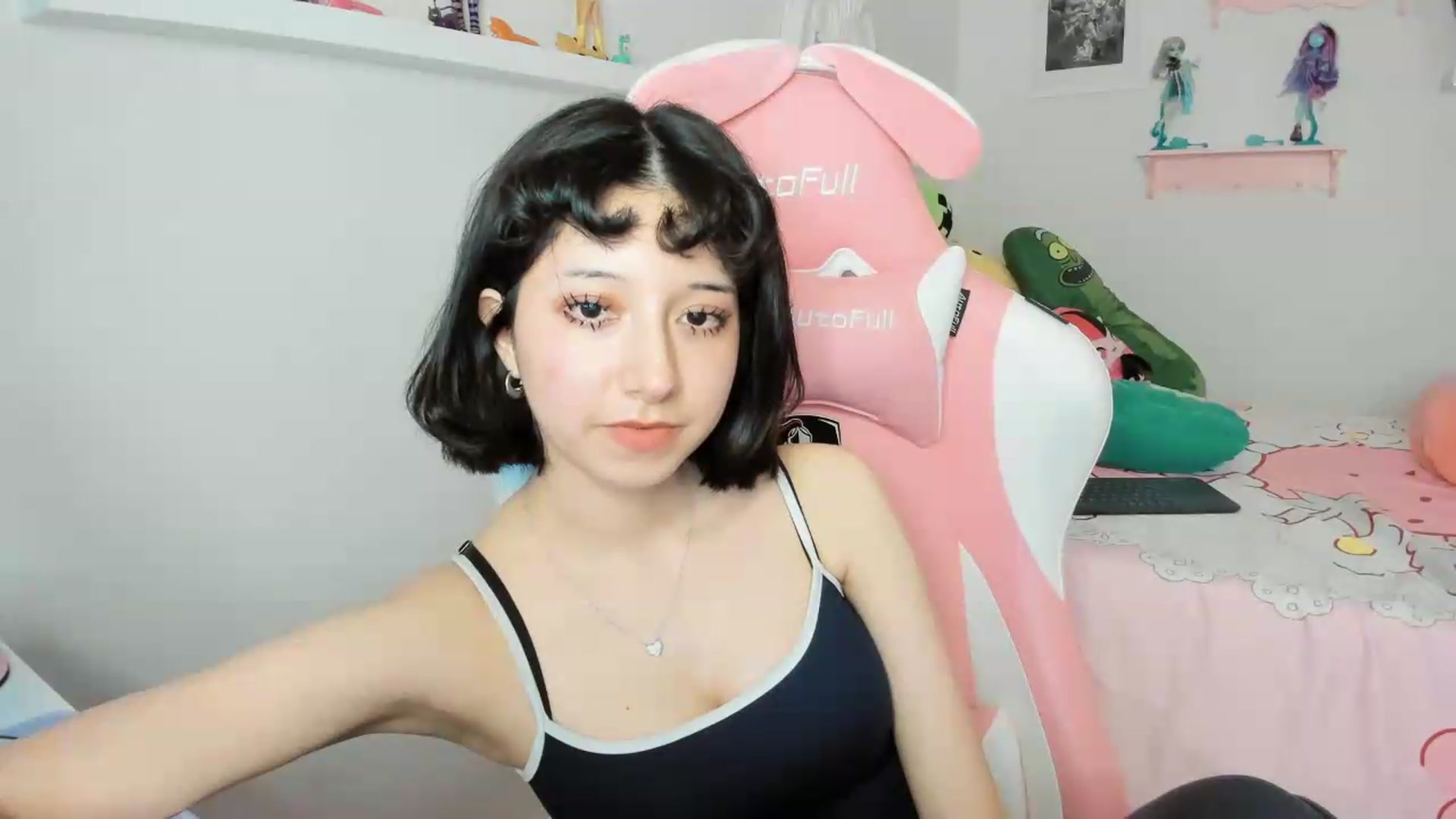 Gallery image thumbnail from Cherrycute666's myfreecams stream on, 05/22/2026, 03:29 image 13 of 20