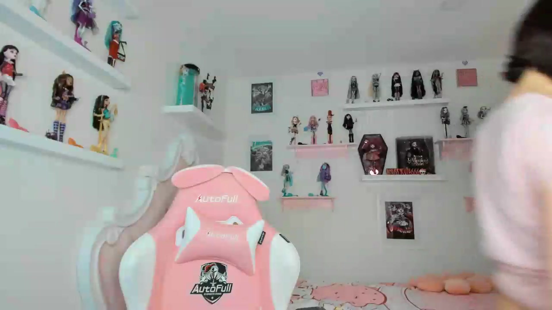 Gallery image thumbnail from Cherrycute666's myfreecams stream on, 05/28/2026, 07:37 image 5 of 20