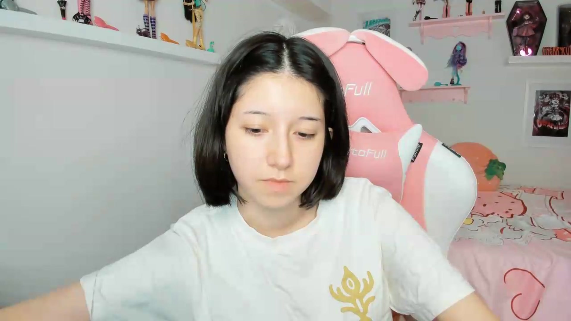 Gallery image thumbnail from Cherrycute666's myfreecams stream on, 05/29/2026, 09:03 image 7 of 20