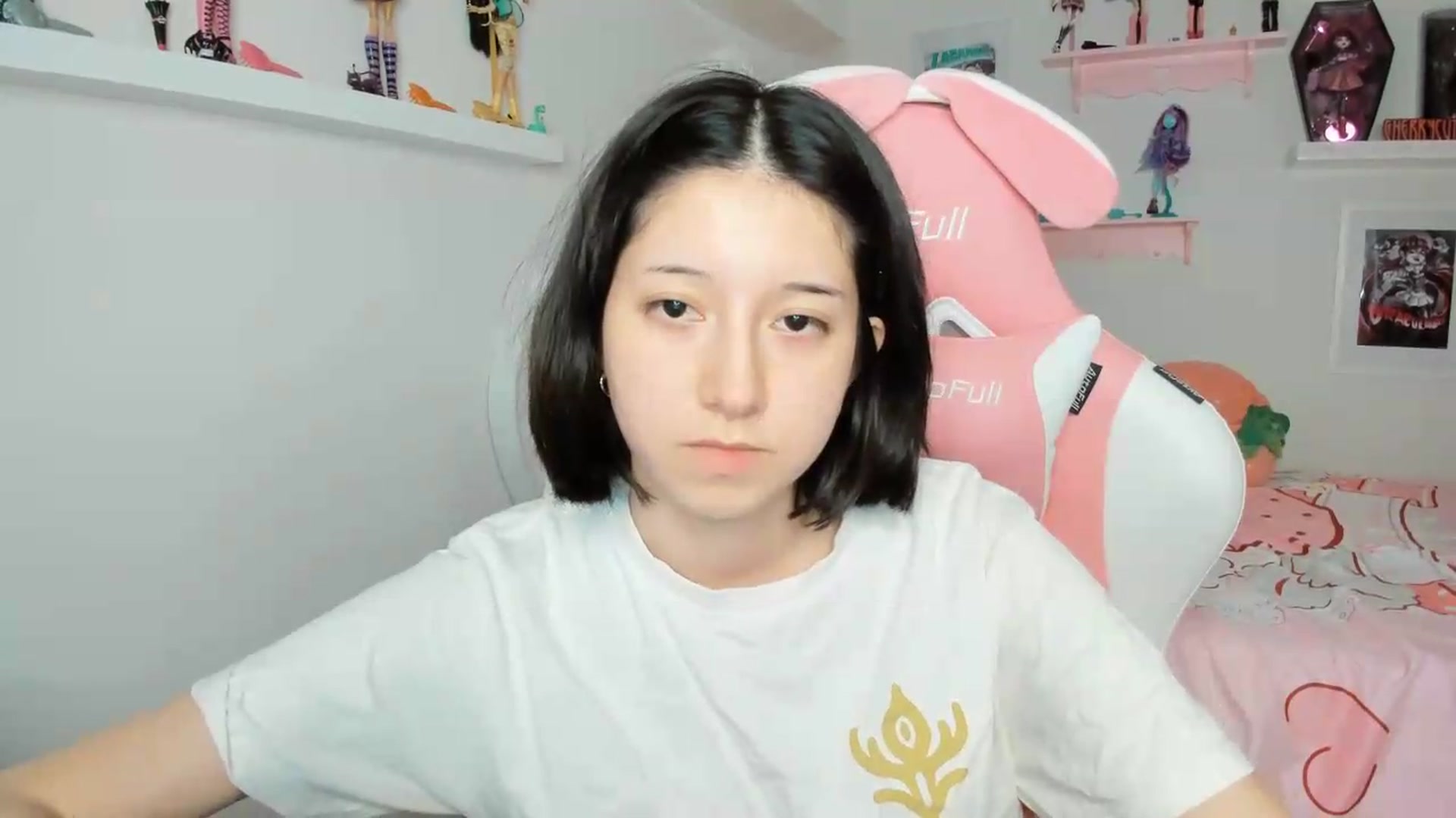 Gallery image thumbnail from Cherrycute666's myfreecams stream on, 05/29/2026, 09:03 image 2 of 20