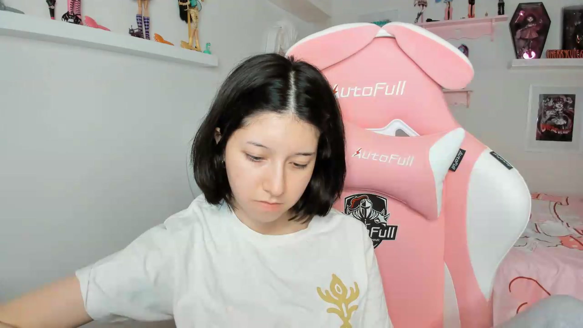Gallery image thumbnail from Cherrycute666's myfreecams stream on, 05/29/2026, 09:03 image 18 of 20