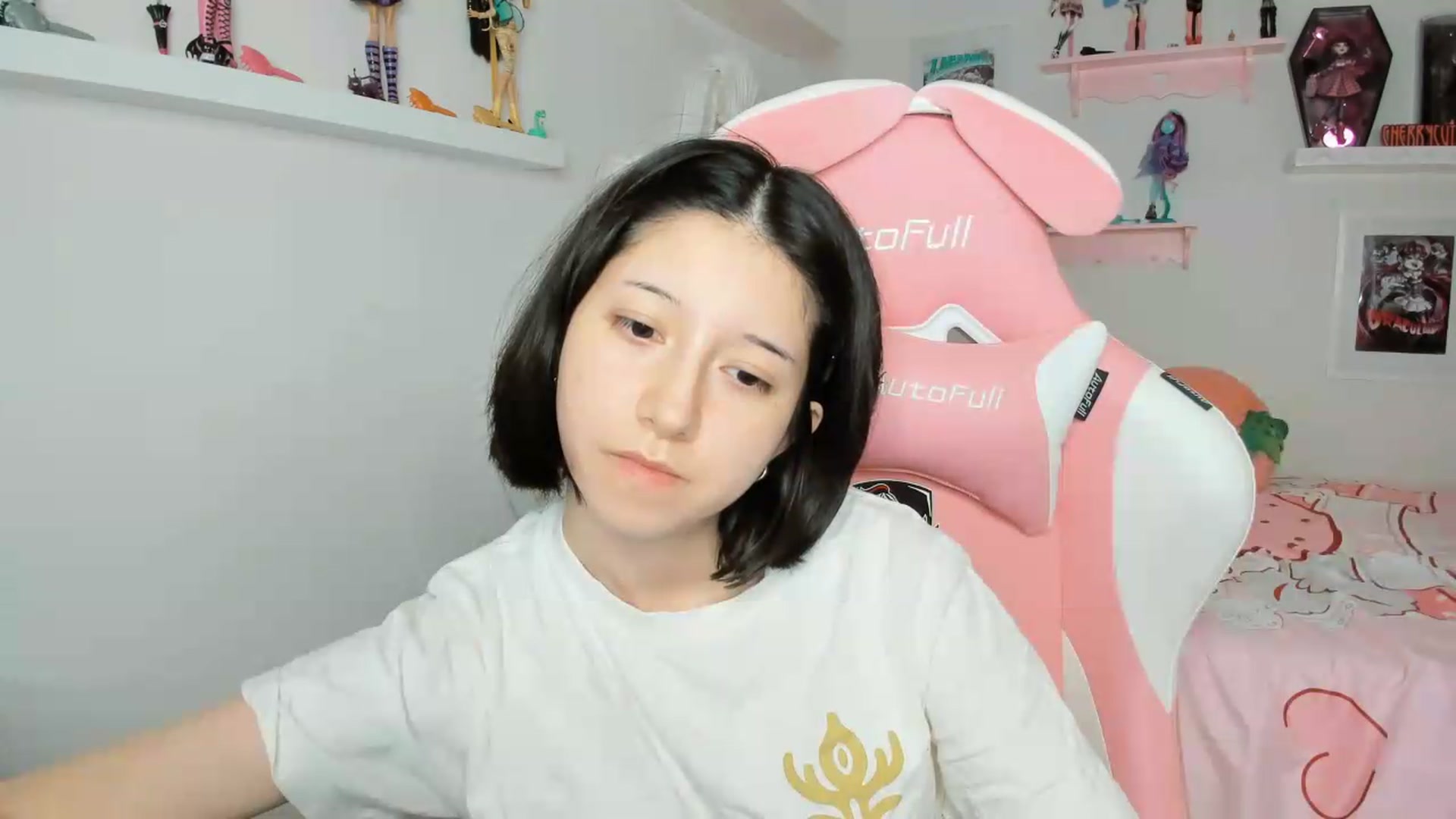 Gallery image thumbnail from Cherrycute666's myfreecams stream on, 05/29/2026, 09:03 image 8 of 20
