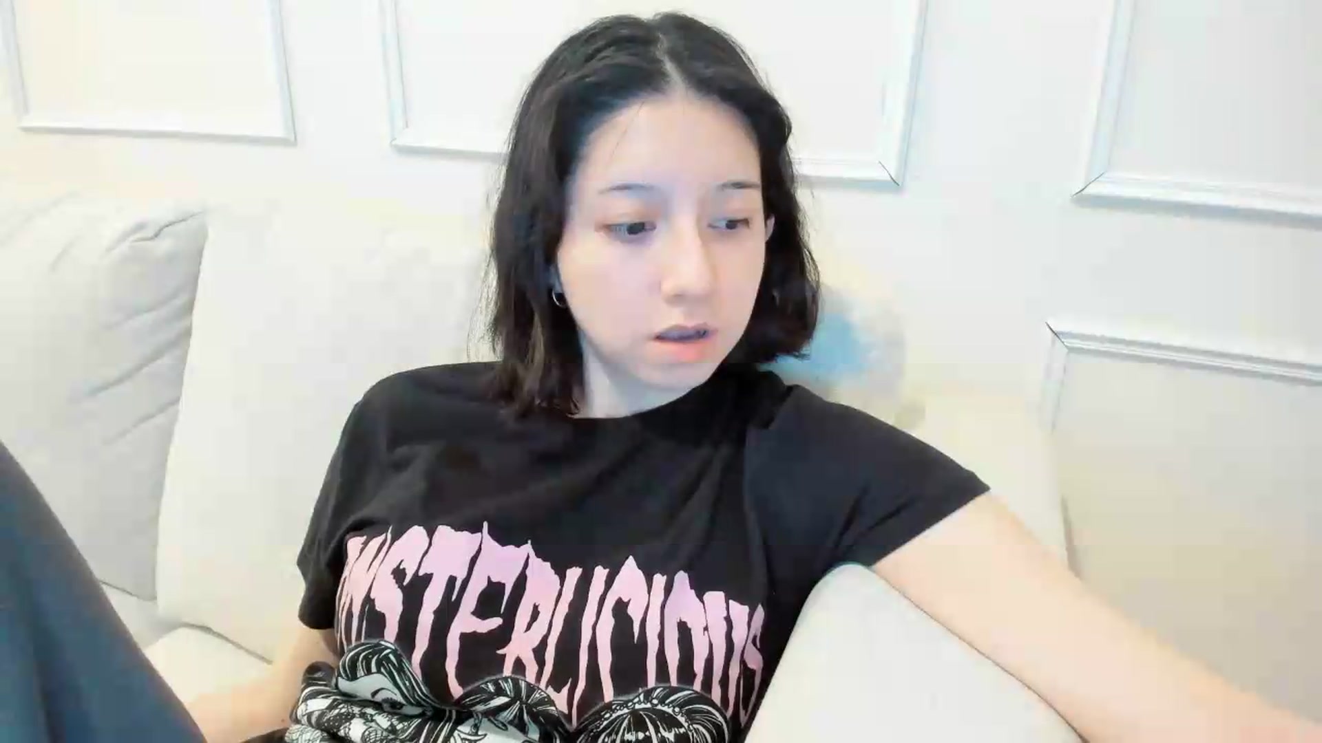 Gallery image thumbnail from Cherrycute666's myfreecams stream on, 06/12/2026, 08:34 image 15 of 20