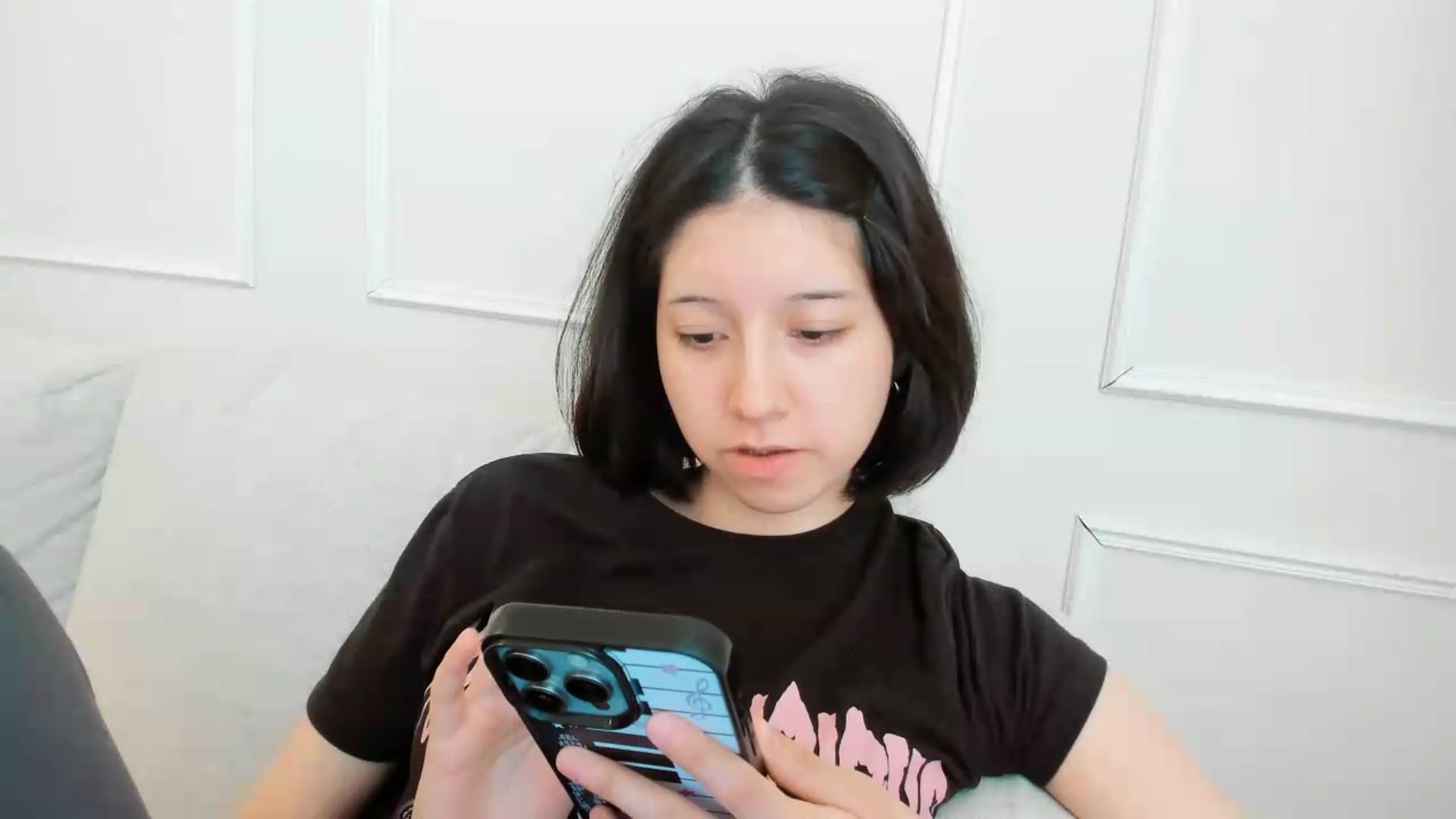 Gallery image thumbnail from Cherrycute666's myfreecams stream on, 06/12/2026, 22:06 image 16 of 20