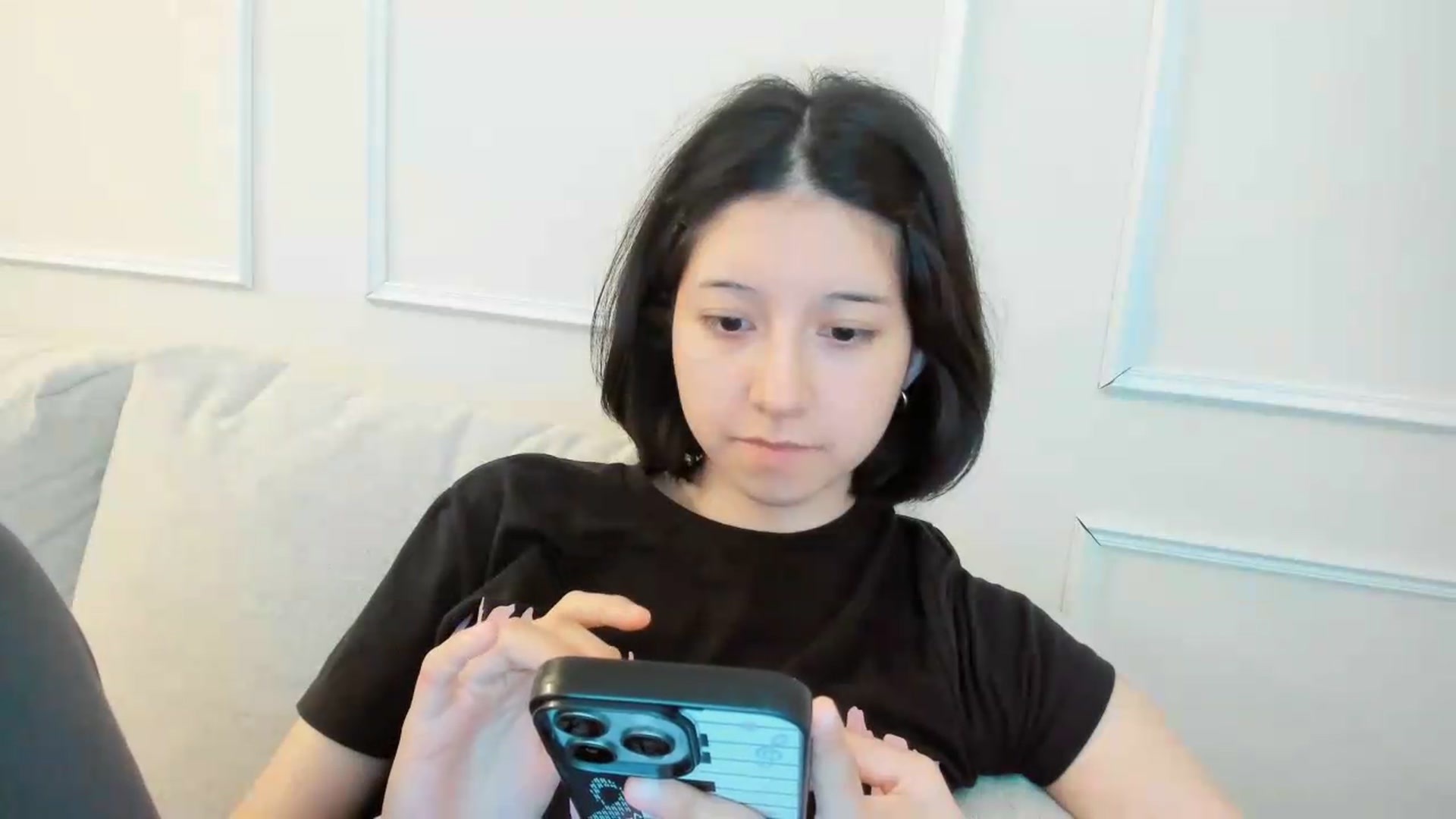 Gallery image thumbnail from Cherrycute666's myfreecams stream on, 06/12/2026, 22:06 image 15 of 20